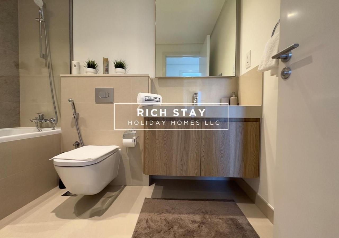 Incredible 1br, Downtown Views Ii Near Mall *