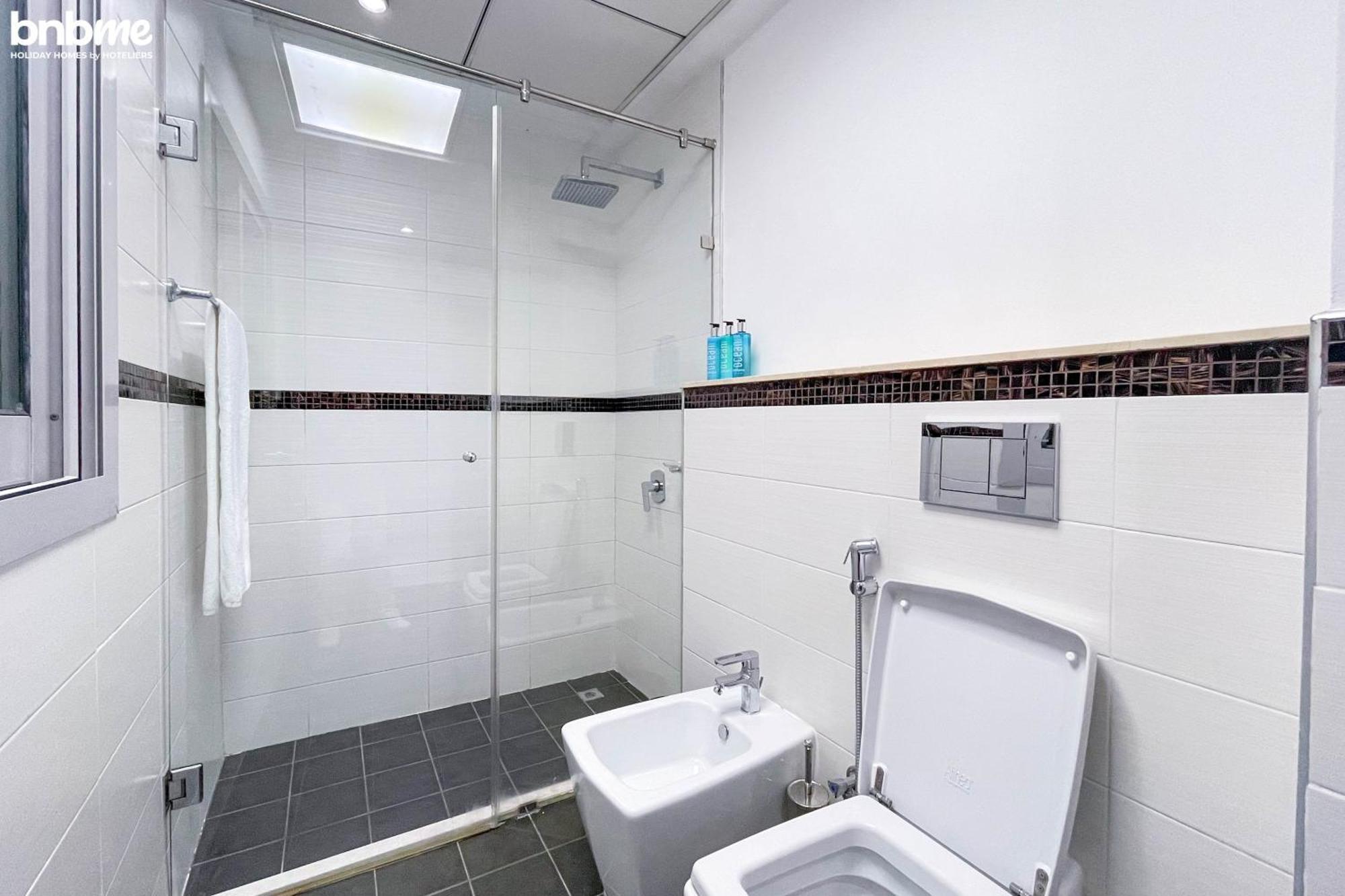 Bnbmehomes - Skyview Tower *