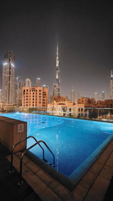 Magnificent 4 Bedroom Apartment, Bellevue Tower Apartamento Dubai