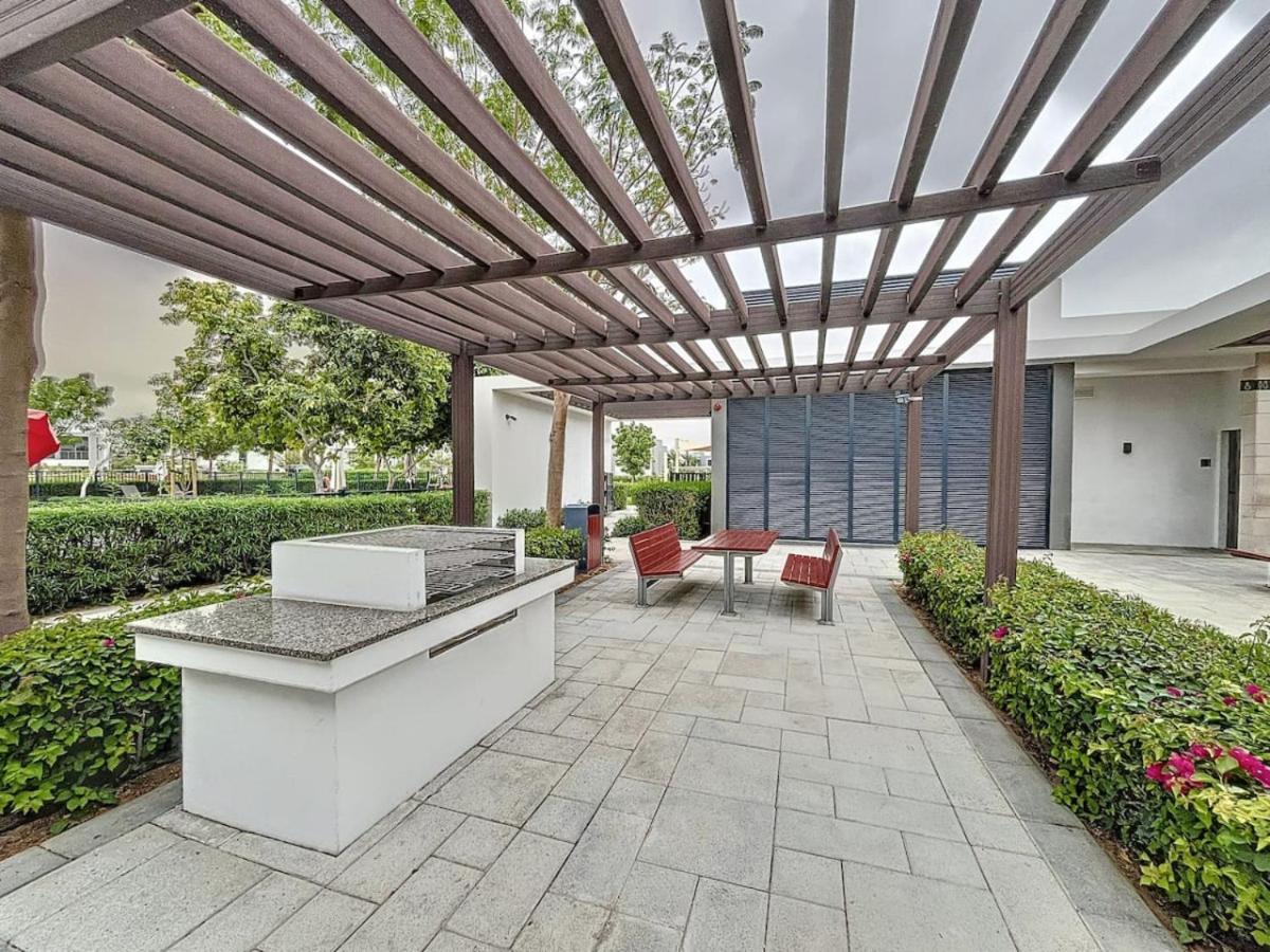 Sidra 1 - Incredible Five Bedroom Ferienhaus *