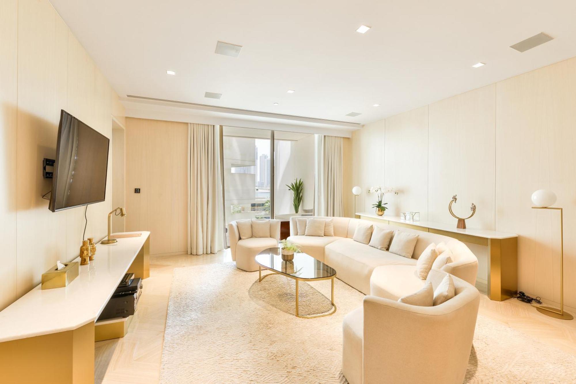 Apartment Maison Privee - Glamourous With Sea Views At Five Palm *