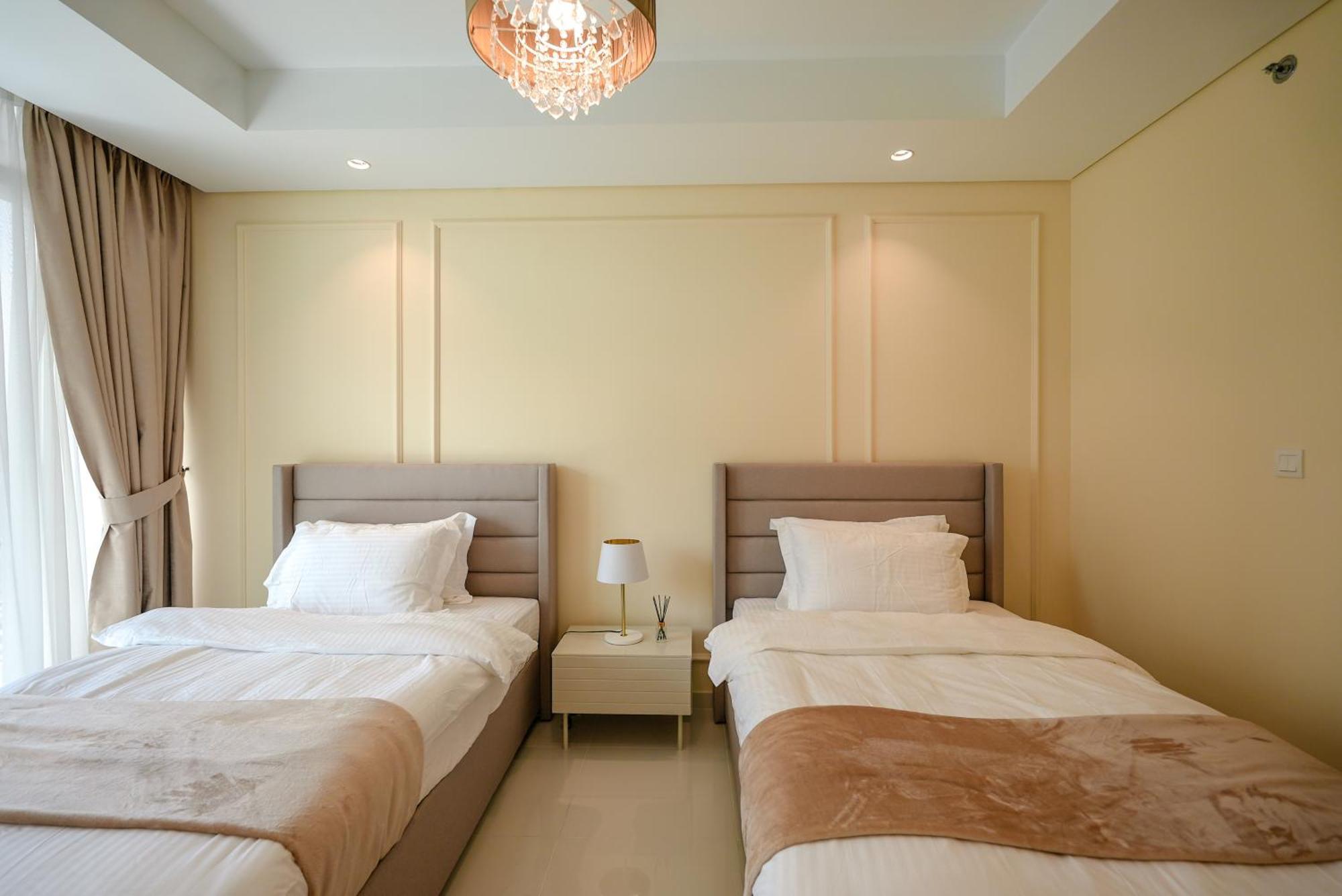 Apartemen Infinity Pool & Burj Khalifa View L Luxe Paramount *