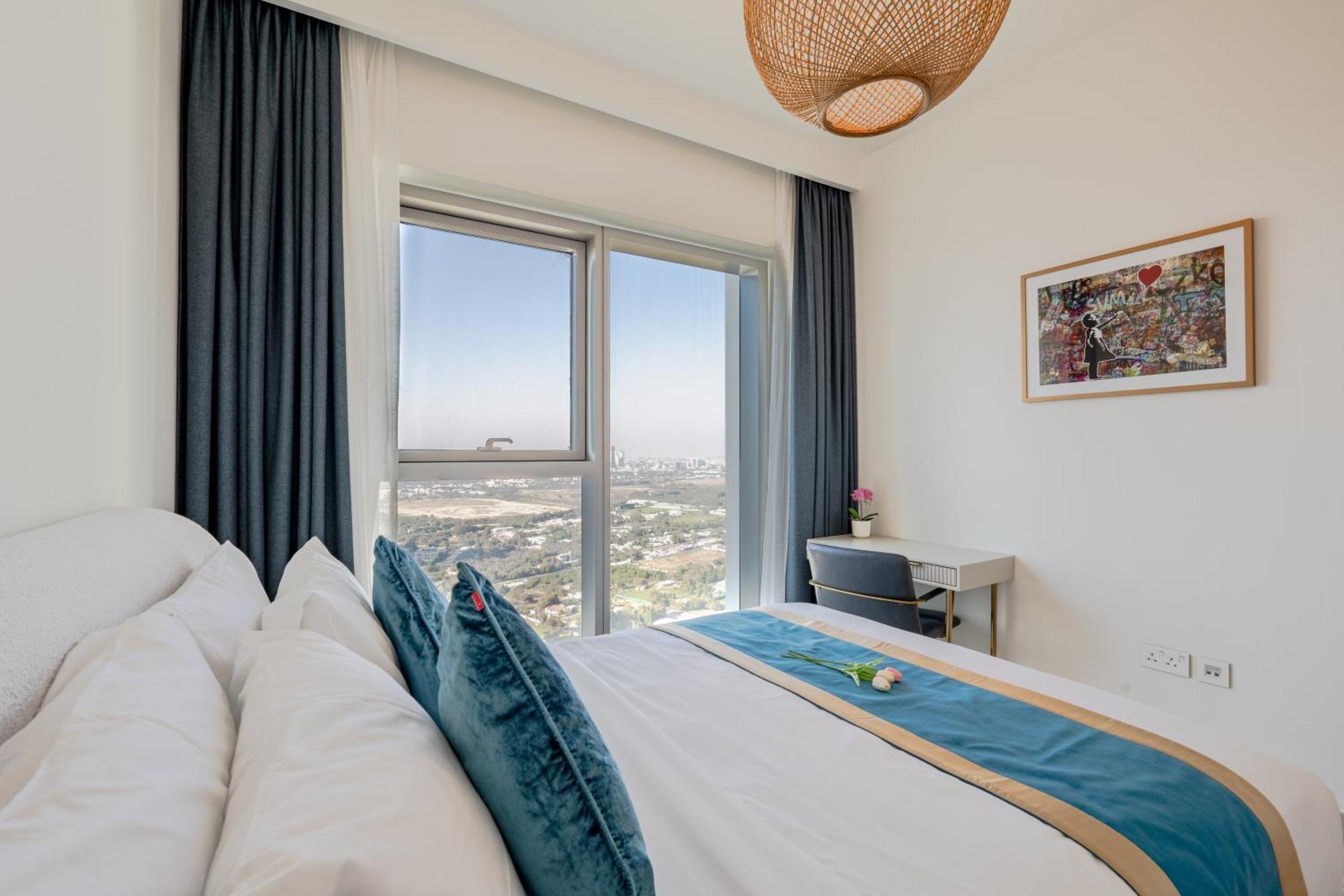 Elegant 1br Premium Near Mall Dubai