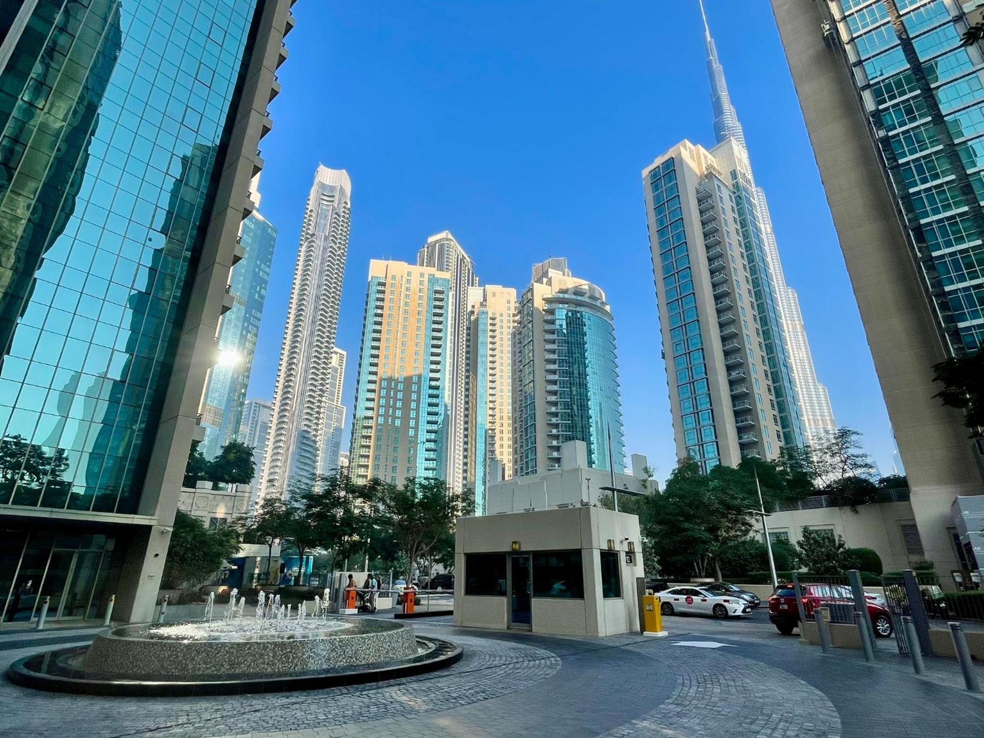 Boulevard 2 Br- Burj Khalifa-dubai Mall- Pool-gym