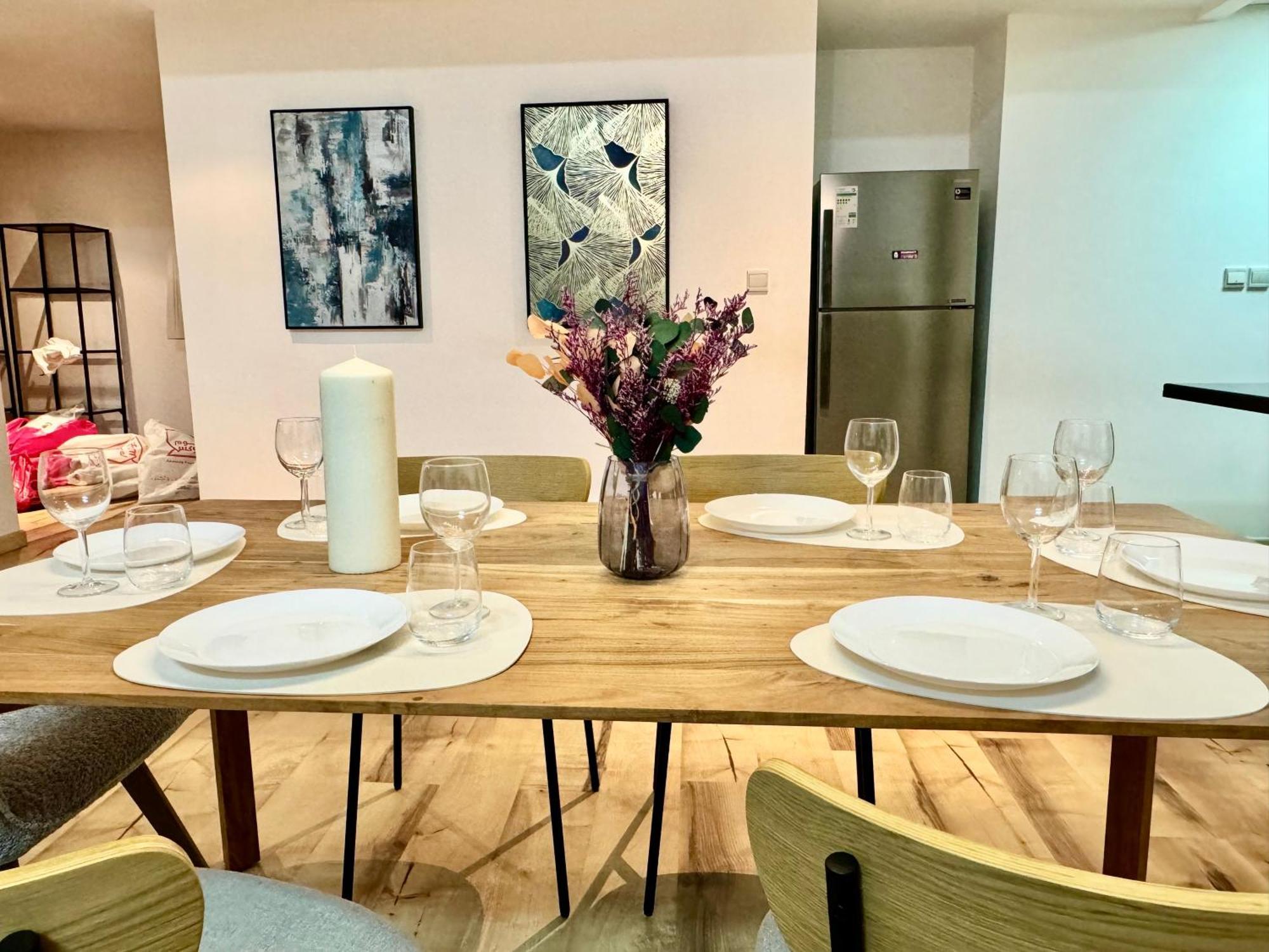 Apartment Stylish Beachside 3 Beds In Jbr *