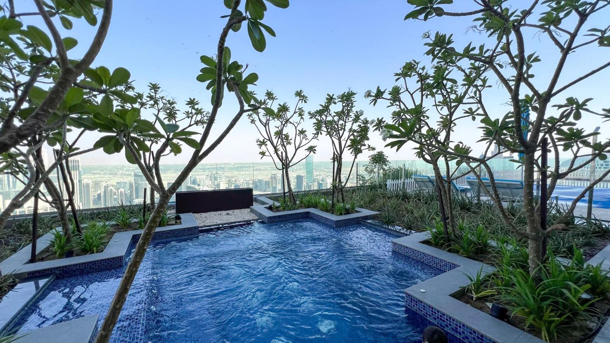Boulevard 2 Bedroom Family With Burj Khalifa View And Infinity Pool In 64th Floor Downtown * Dubai