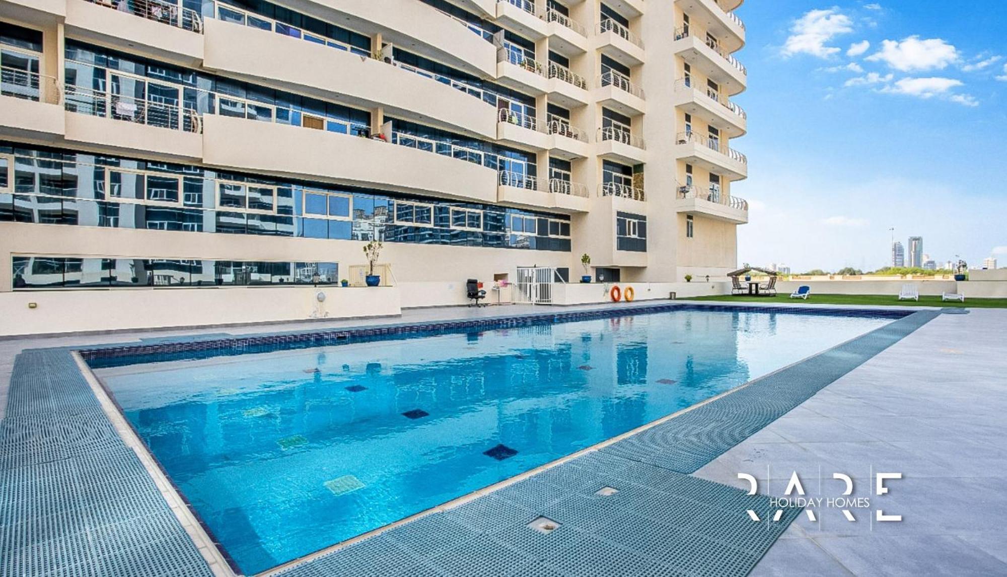 Rare Homes - Golf Course View - Sports - Royal - R302 *