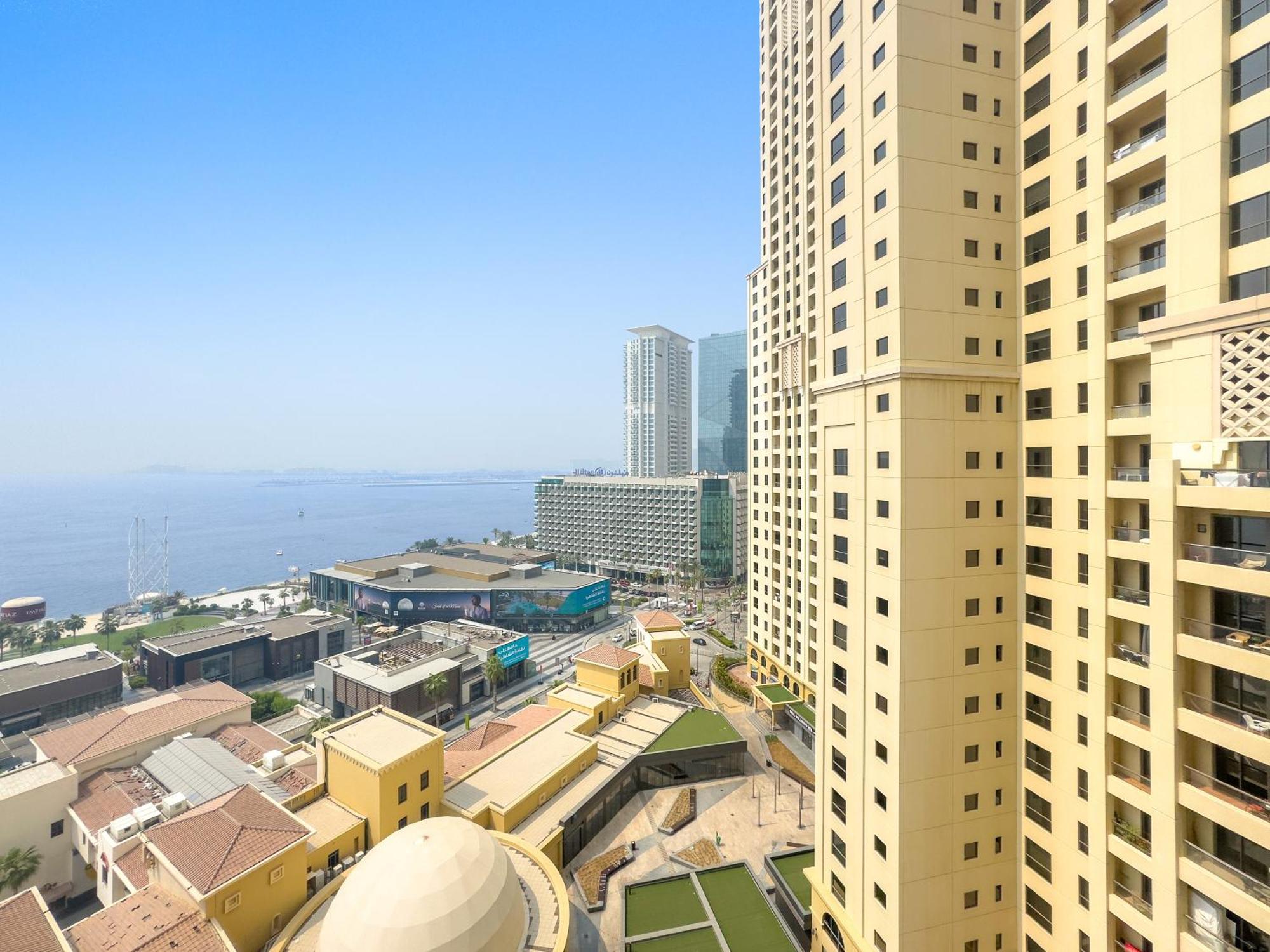 Apartamento Elegant 3br Full Sea View Only 2 Minute Walk To Jbr Beach Dubái
