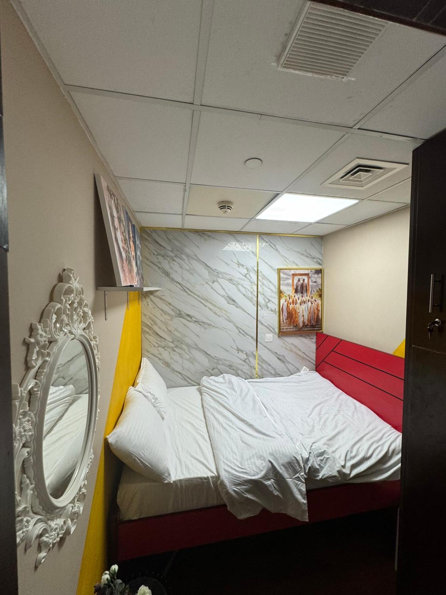 Urban Panda Jbr Auberge de jeunesse Dubaï