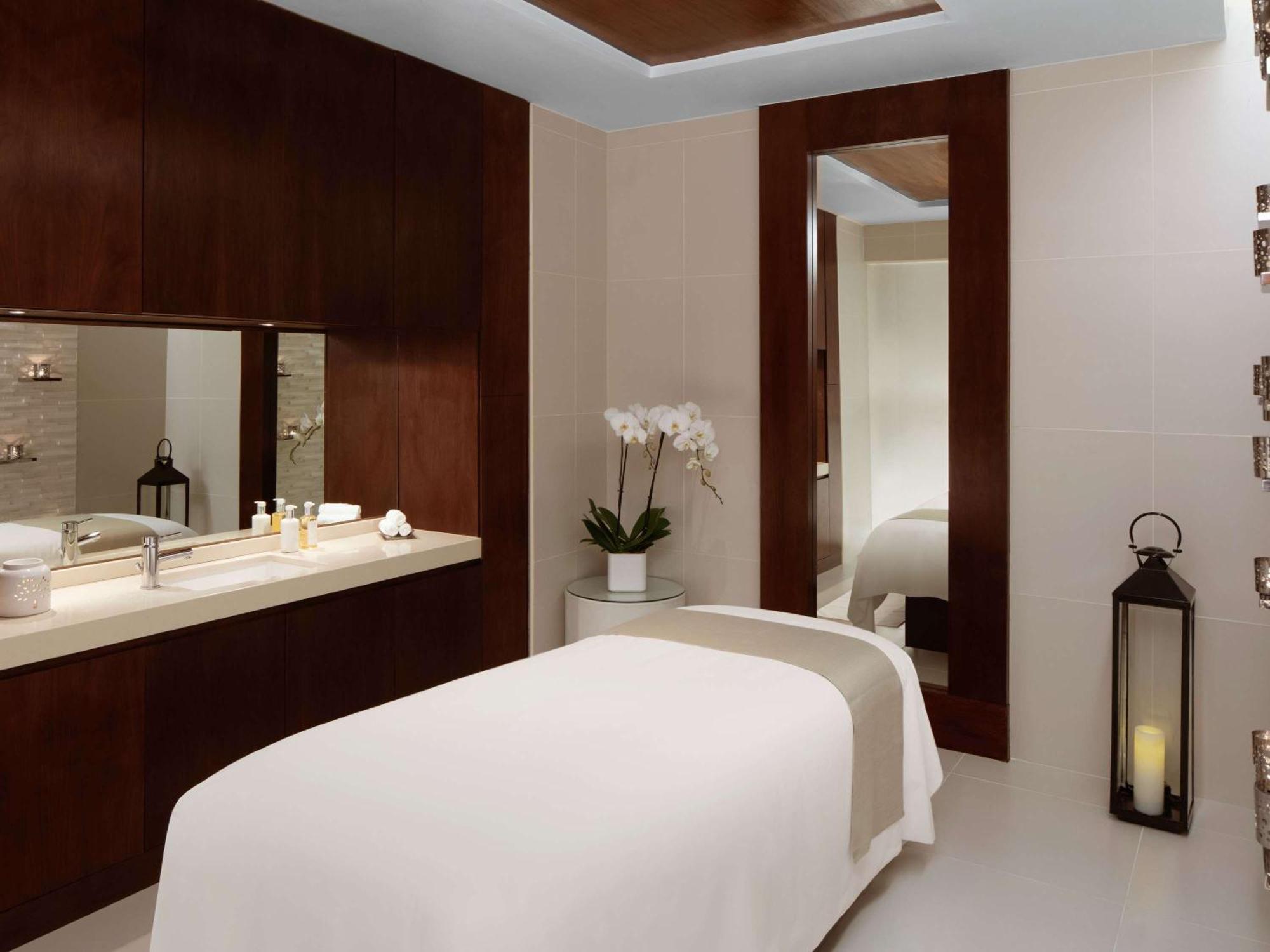 Pullman Creek Centre Residences Apartahotel Dubái