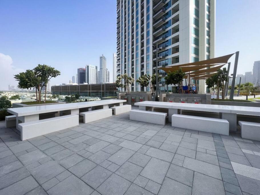 Luxury And Elegant 2br With Burj Khalifa View Dubai