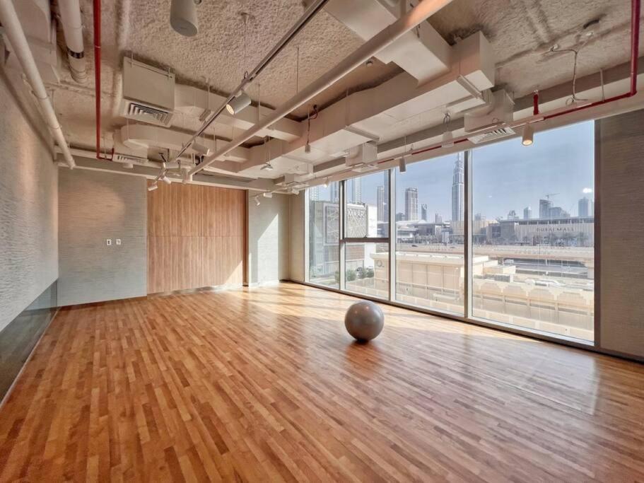 Luxury And Elegant 2br With Burj Khalifa View Dubai