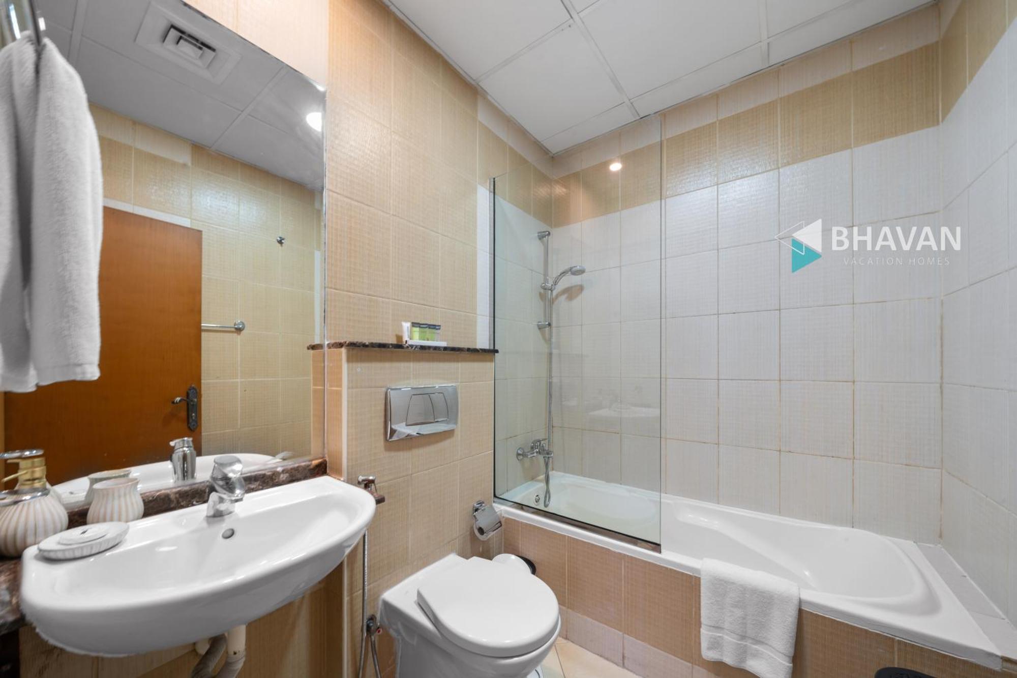 Contemporary In Marina By Bhavan Apartament Dubai