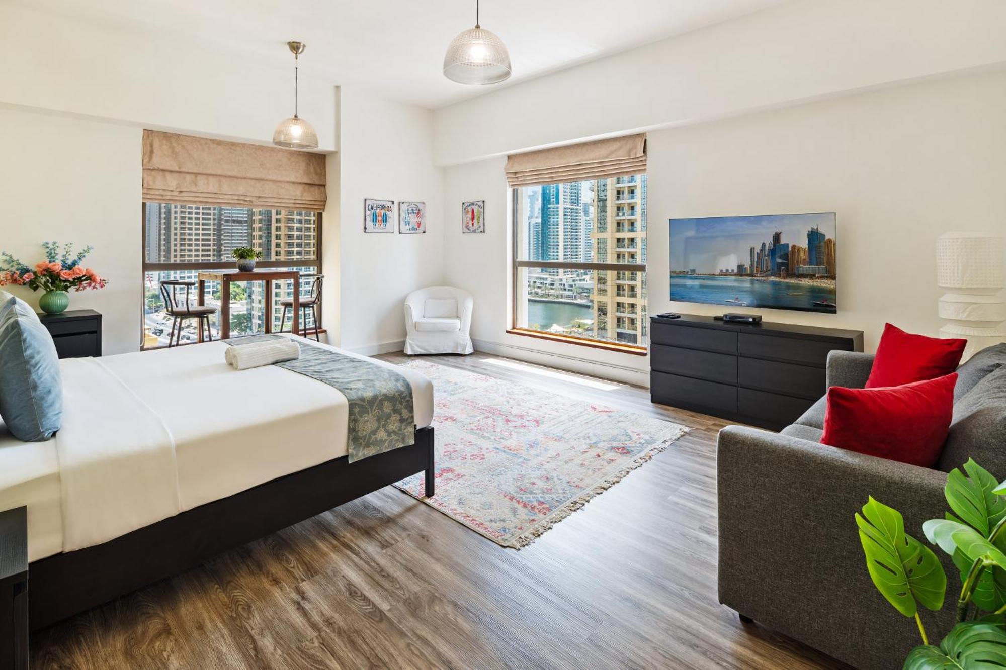 Apartemen La Buena Vida Homes *