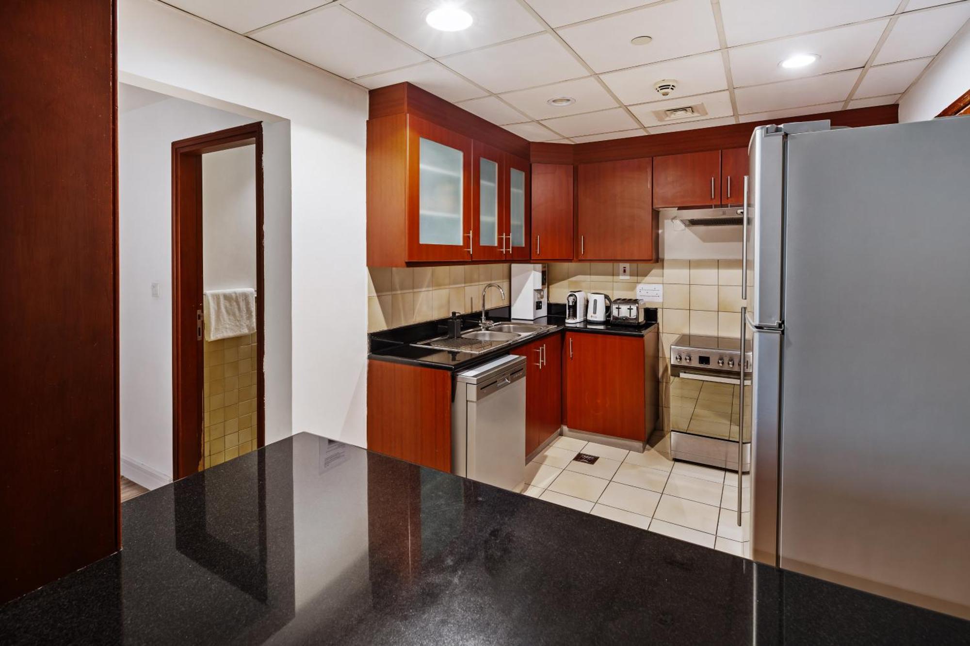 La Buena Vida Homes Apartemen *