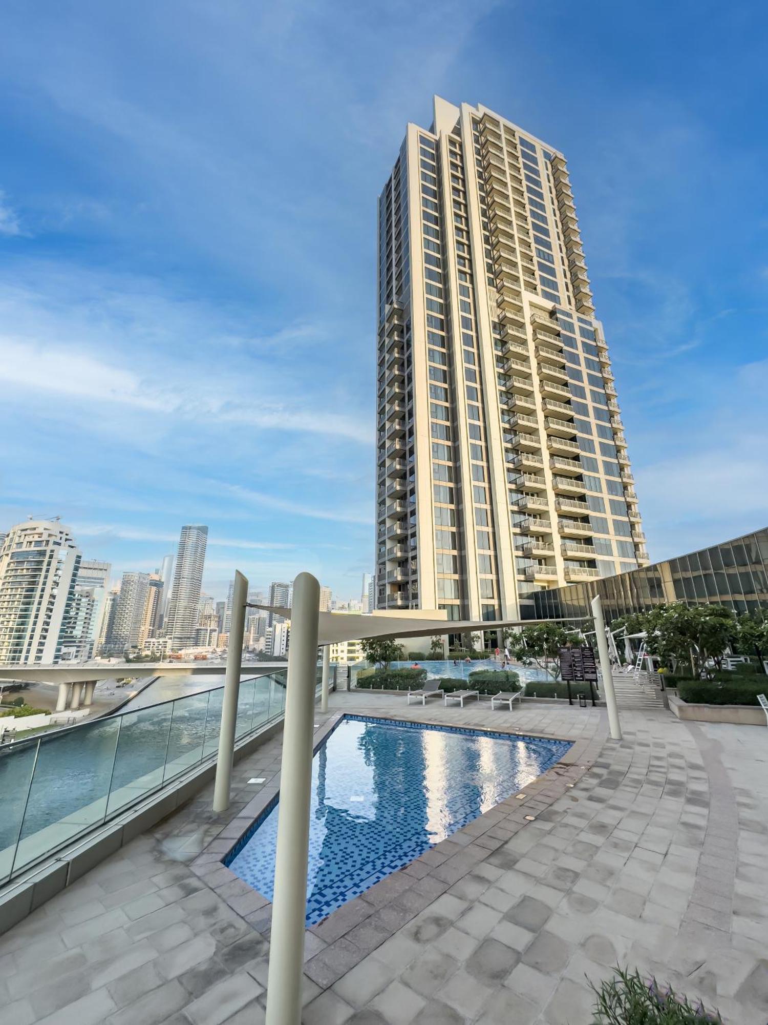 Luxurious 1bhk With Marina Waterfront & Eye Views In Jbr, Marina Appartement Dubaï