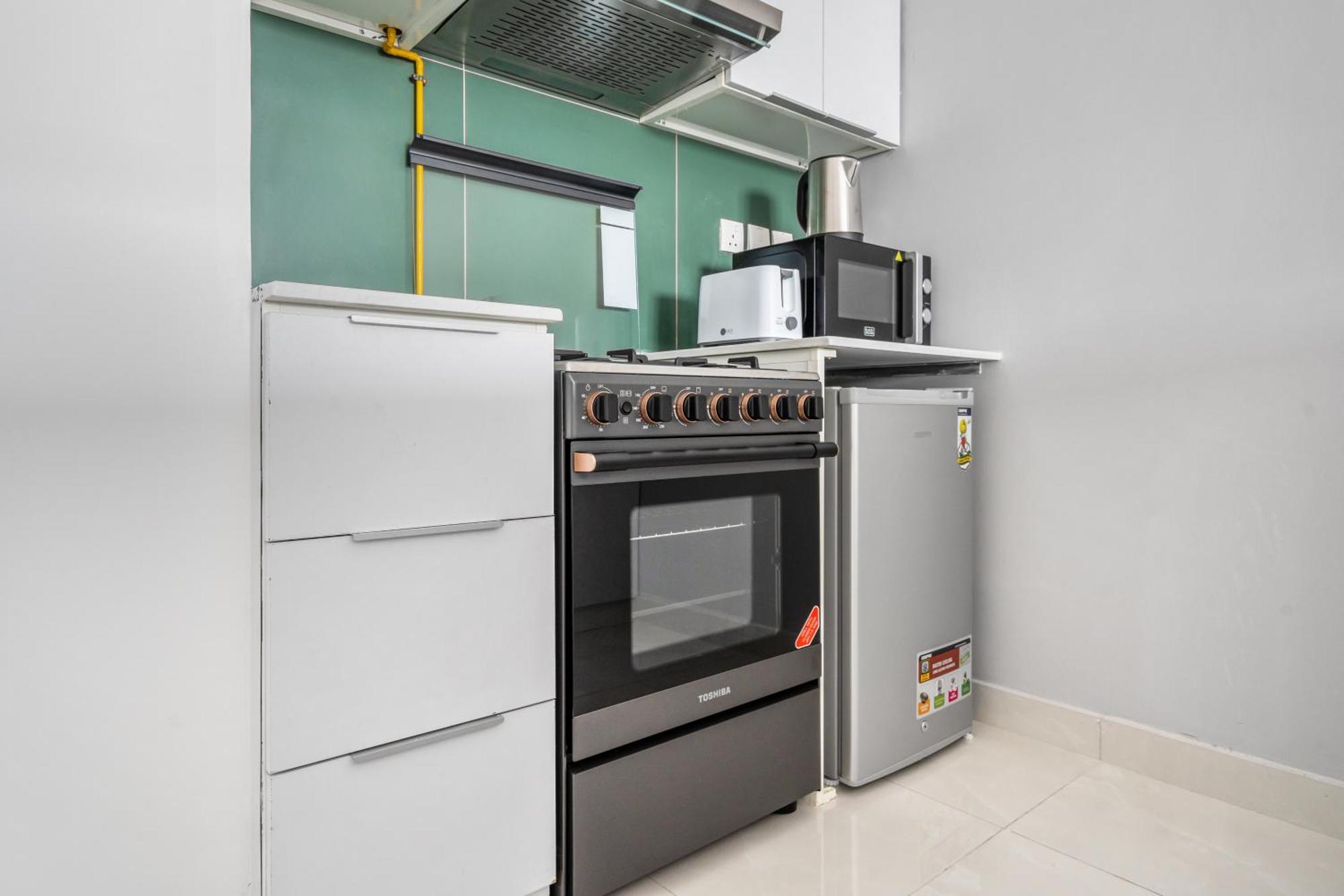 Spacious With Dubailand Charm * Dubai
