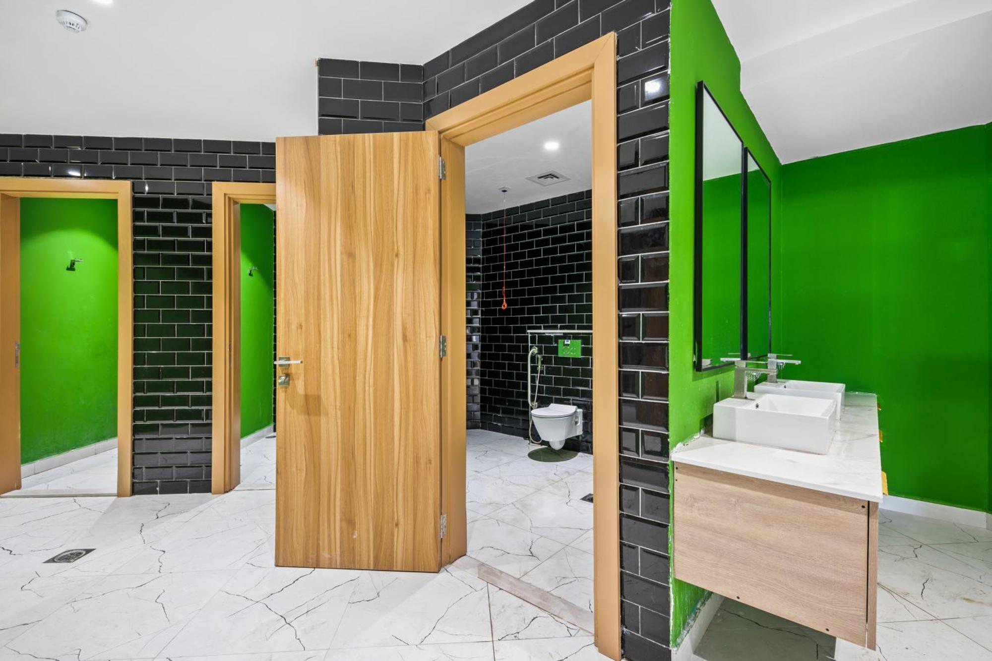 Spacious With Dubailand Charm Apartment Dubai