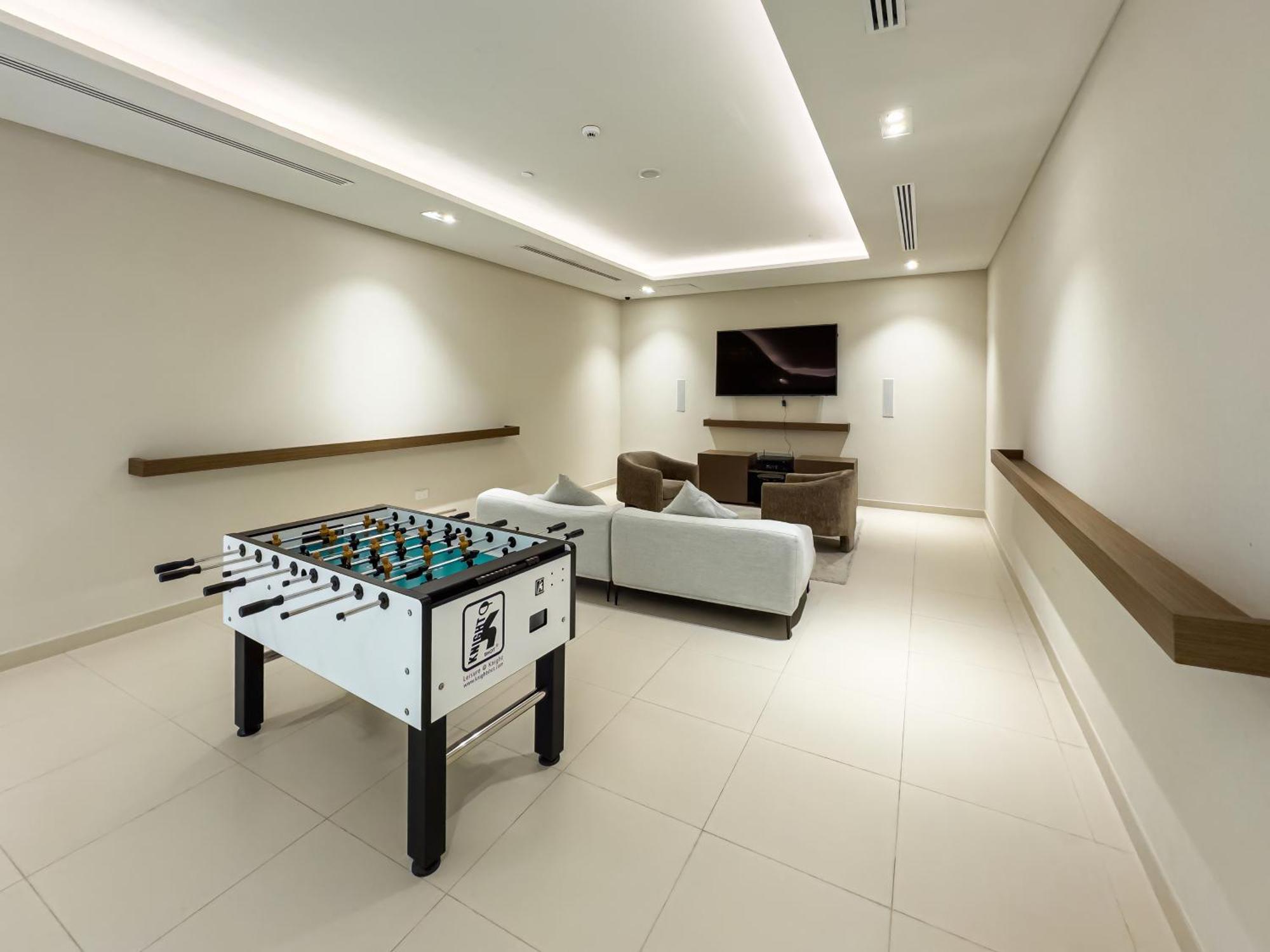 Luxurious 1bhk With Marina Waterfront & Eye Views In Jbr, Marina Appartement Dubaï