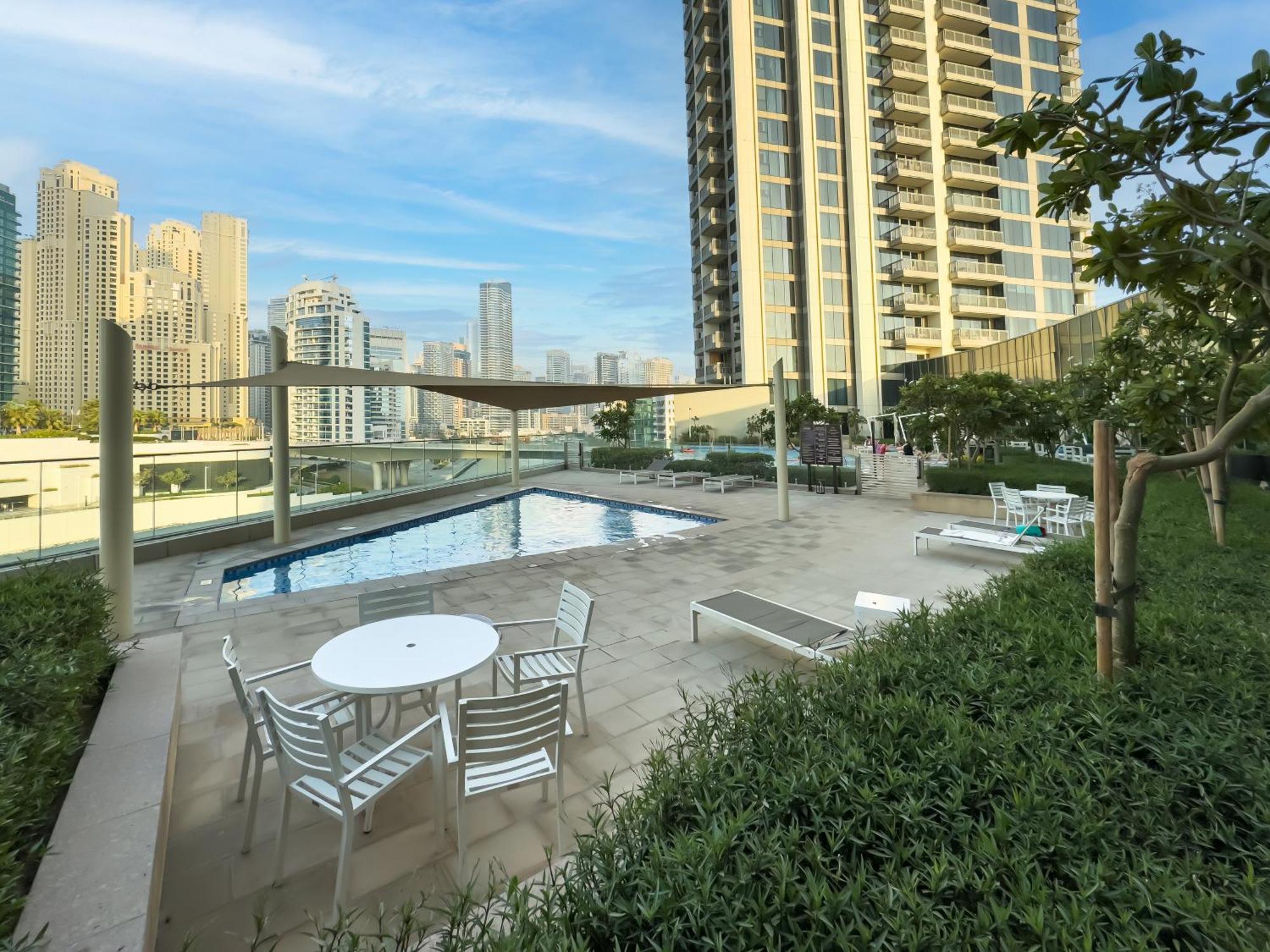 Luxurious 1bhk With Marina Waterfront & Eye Views In Jbr, Marina