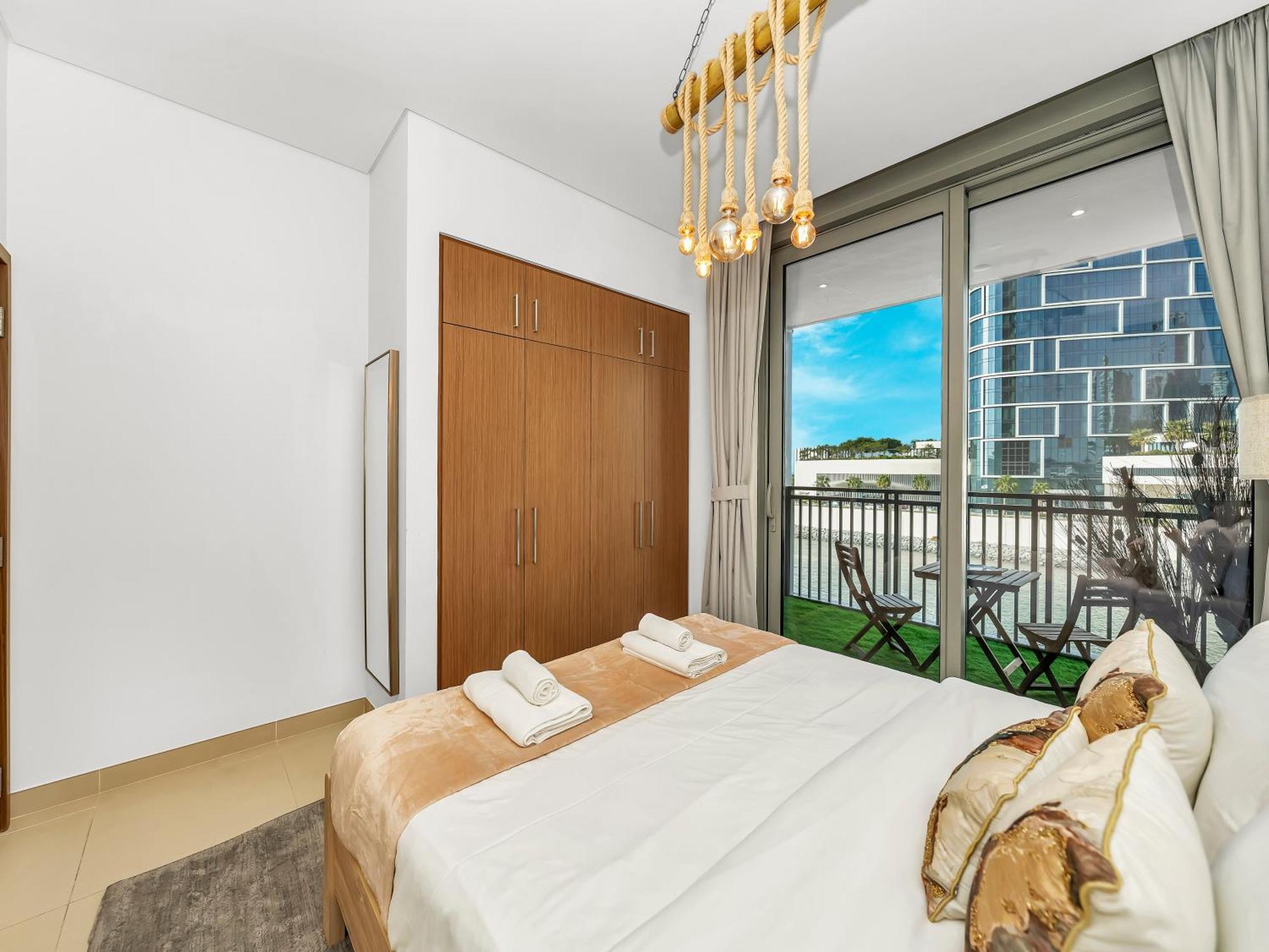 Luxurious 1bhk With Marina Waterfront & Eye Views In Jbr, Marina Appartement Dubaï