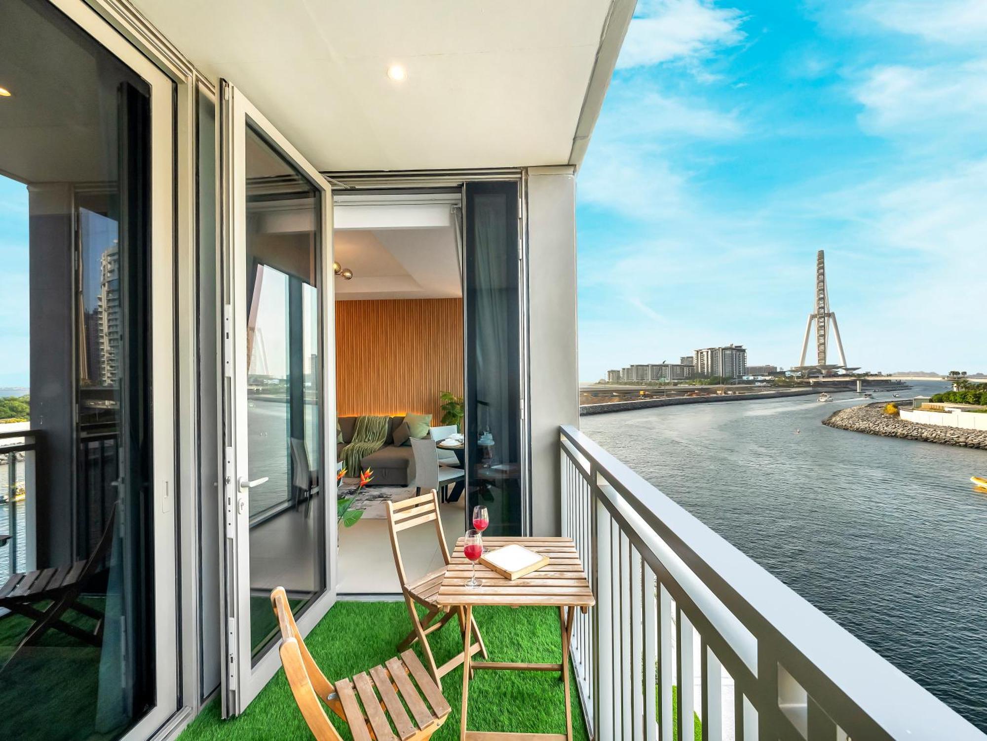Appartement Luxurious 1bhk With Marina Waterfront & Eye Views In Jbr, Marina Dubaï