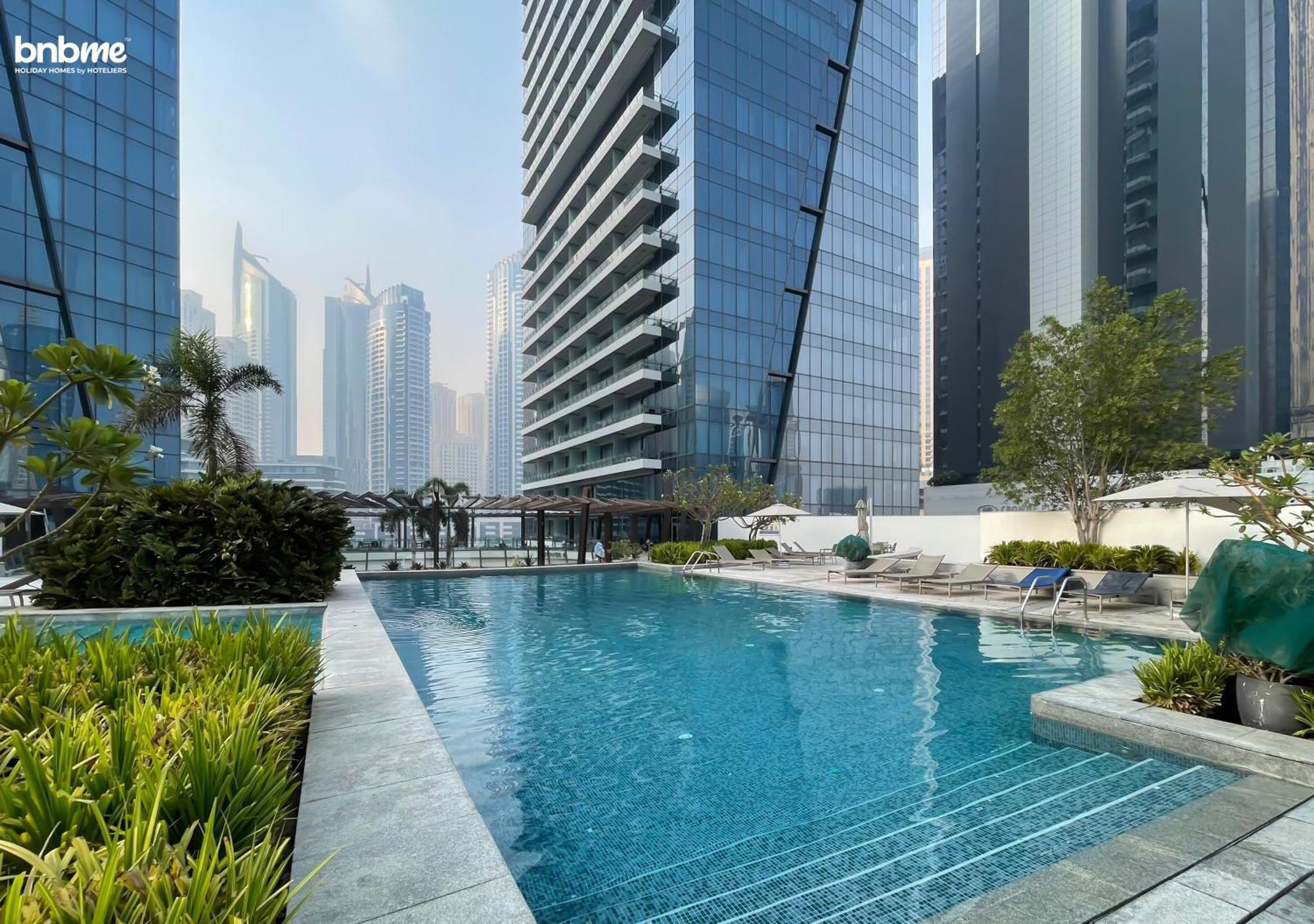 Bnbmehomes - Silverene Tower * Dubaï