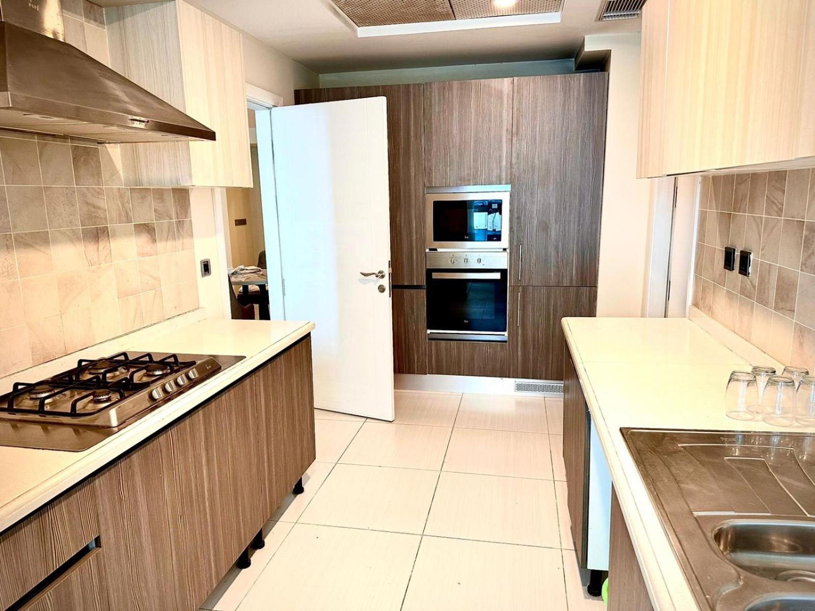 Jbr Family Sadaf 2 - Lmy Marina Appartement *