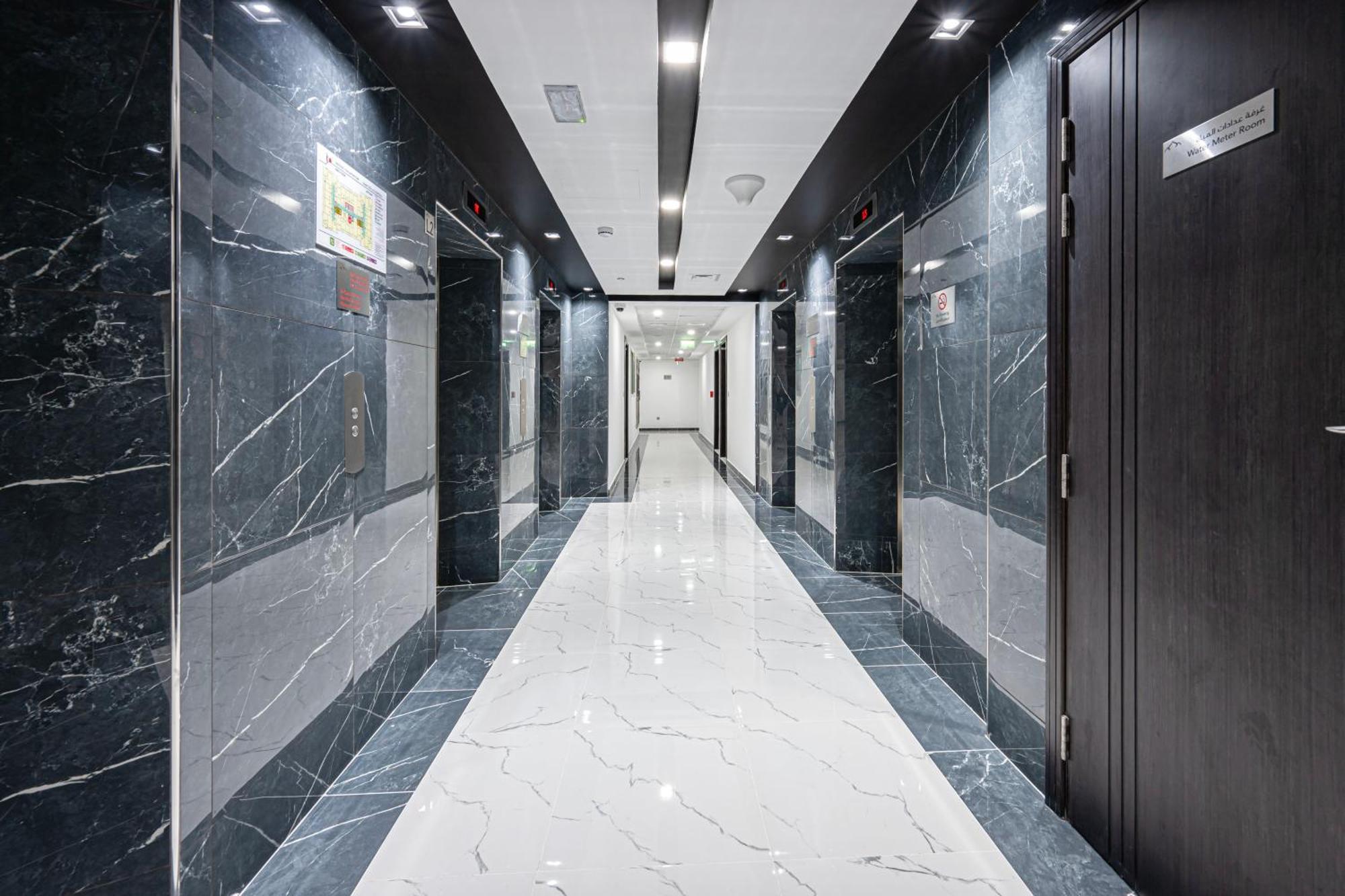 Sleek & Spacious In Dubailand Dubaï