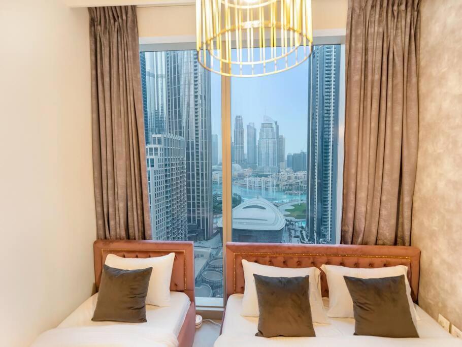 Panoramic Full Fountain,opera& Burj Sky View 4br Dubai