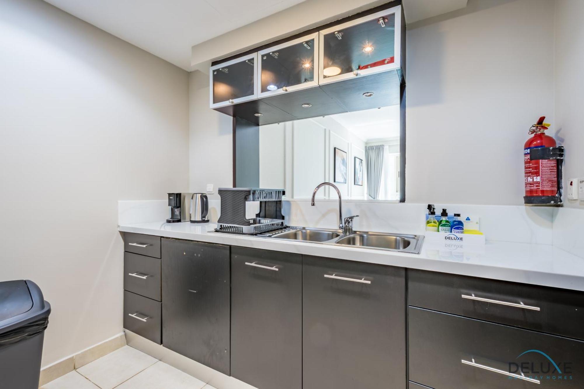 Inviting 1br In Marina Quay West, Marina By Deluxe Homes Appartement Dubaï