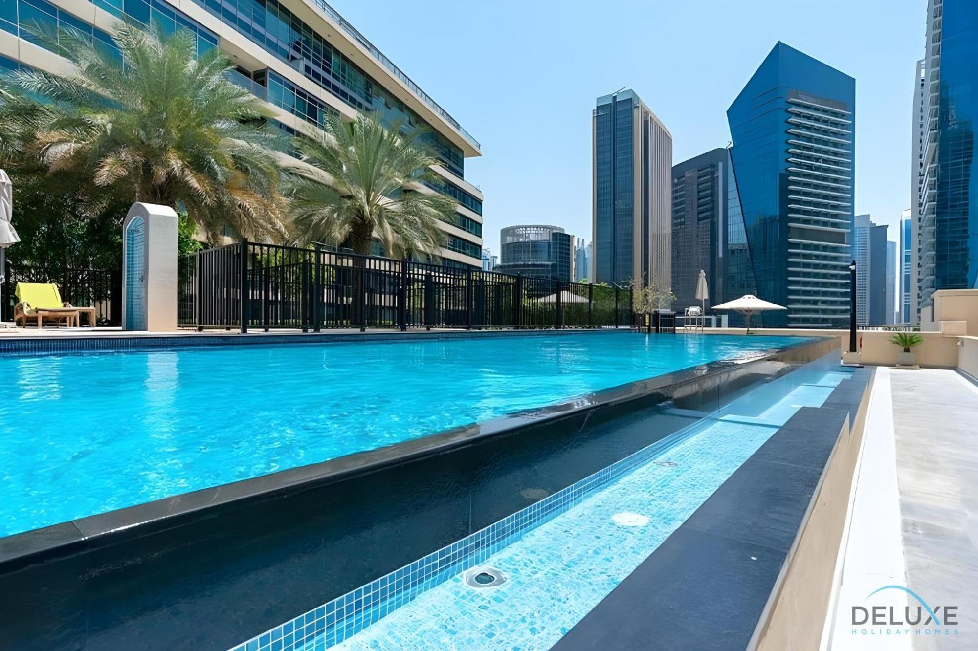 Inviting 1br In Marina Quay West, Marina By Deluxe Homes