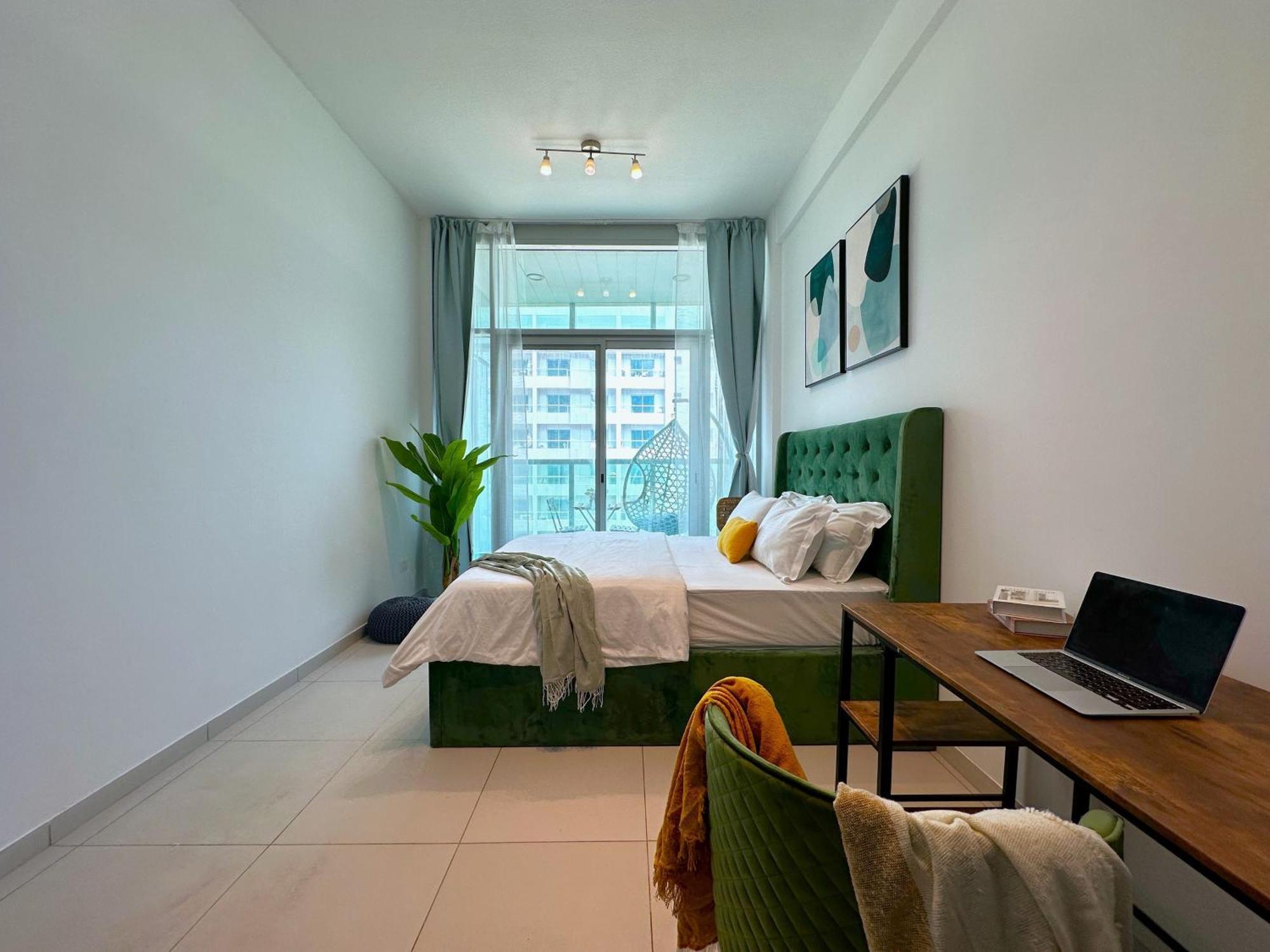 Apartment Luxury Rooftop Pool With Full Marina View 45 Percent Off Dubai