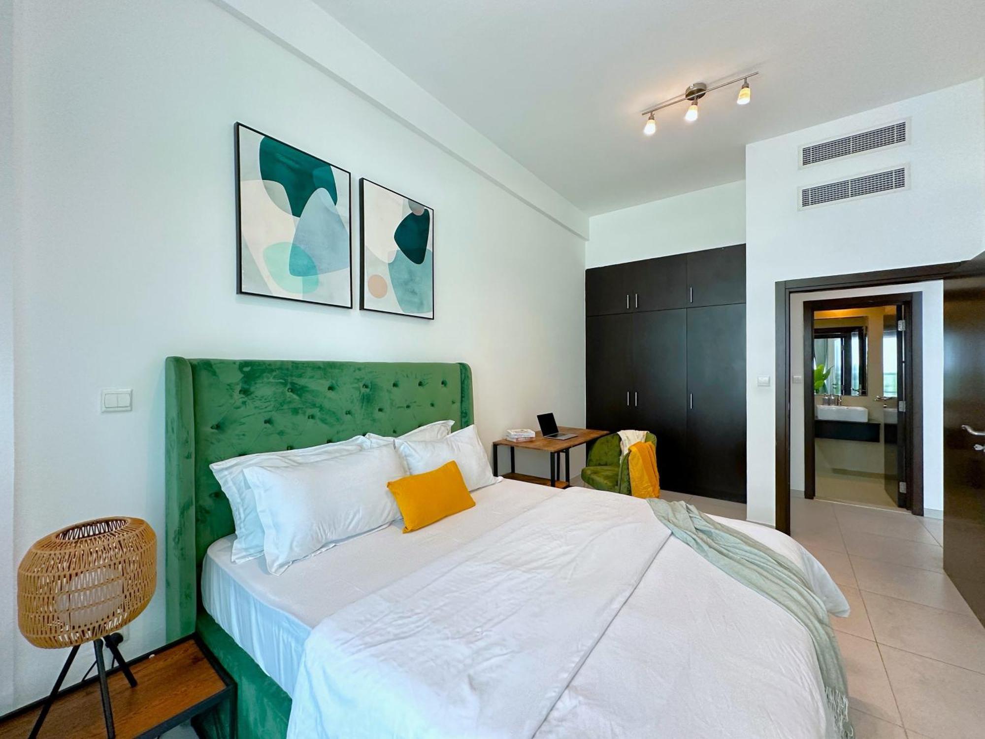 Apartment Luxury Rooftop Pool With Full Marina View 45 Percent Off Dubai