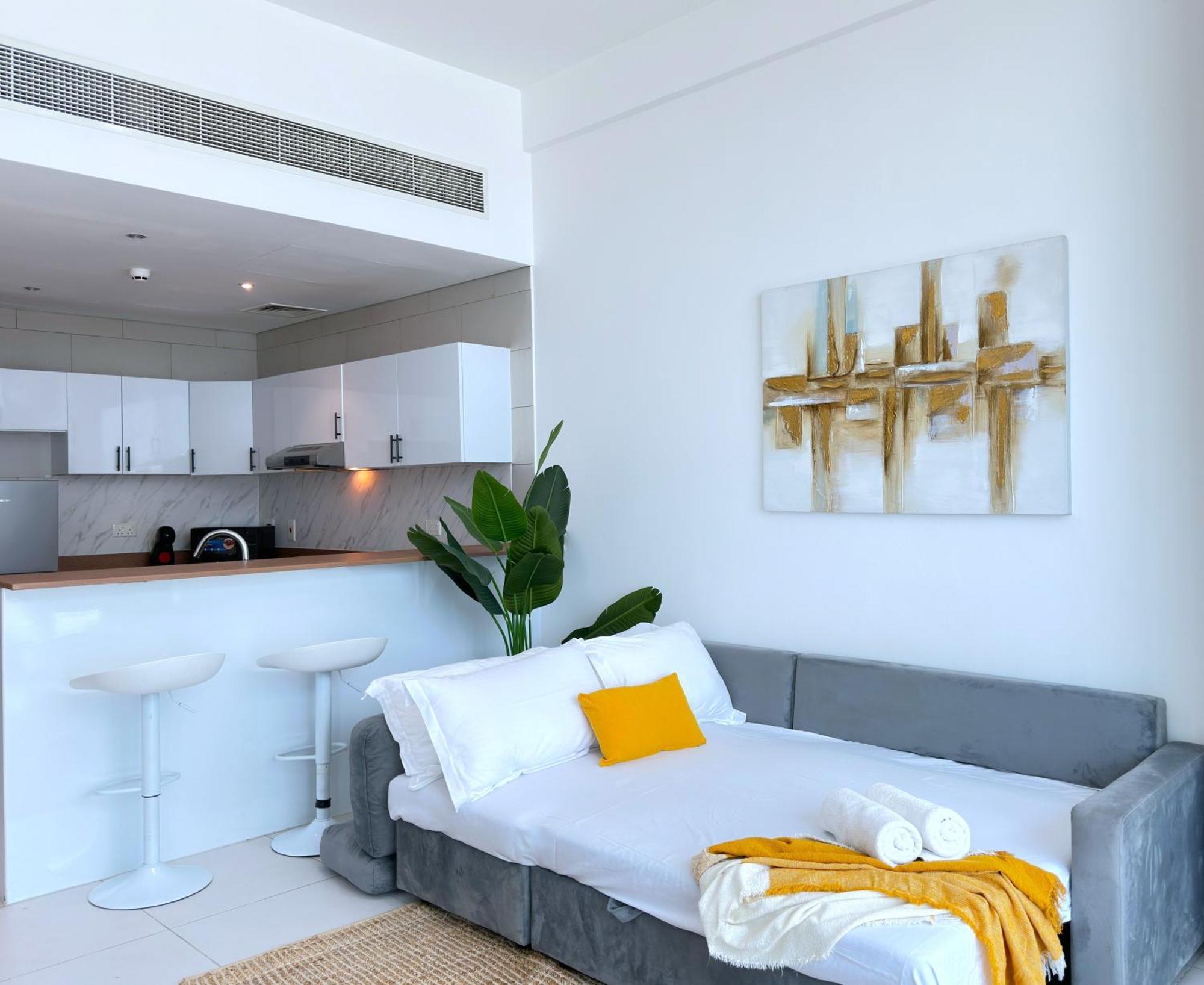 Apartment Luxury Rooftop Pool With Full Marina View 45 Percent Off *
