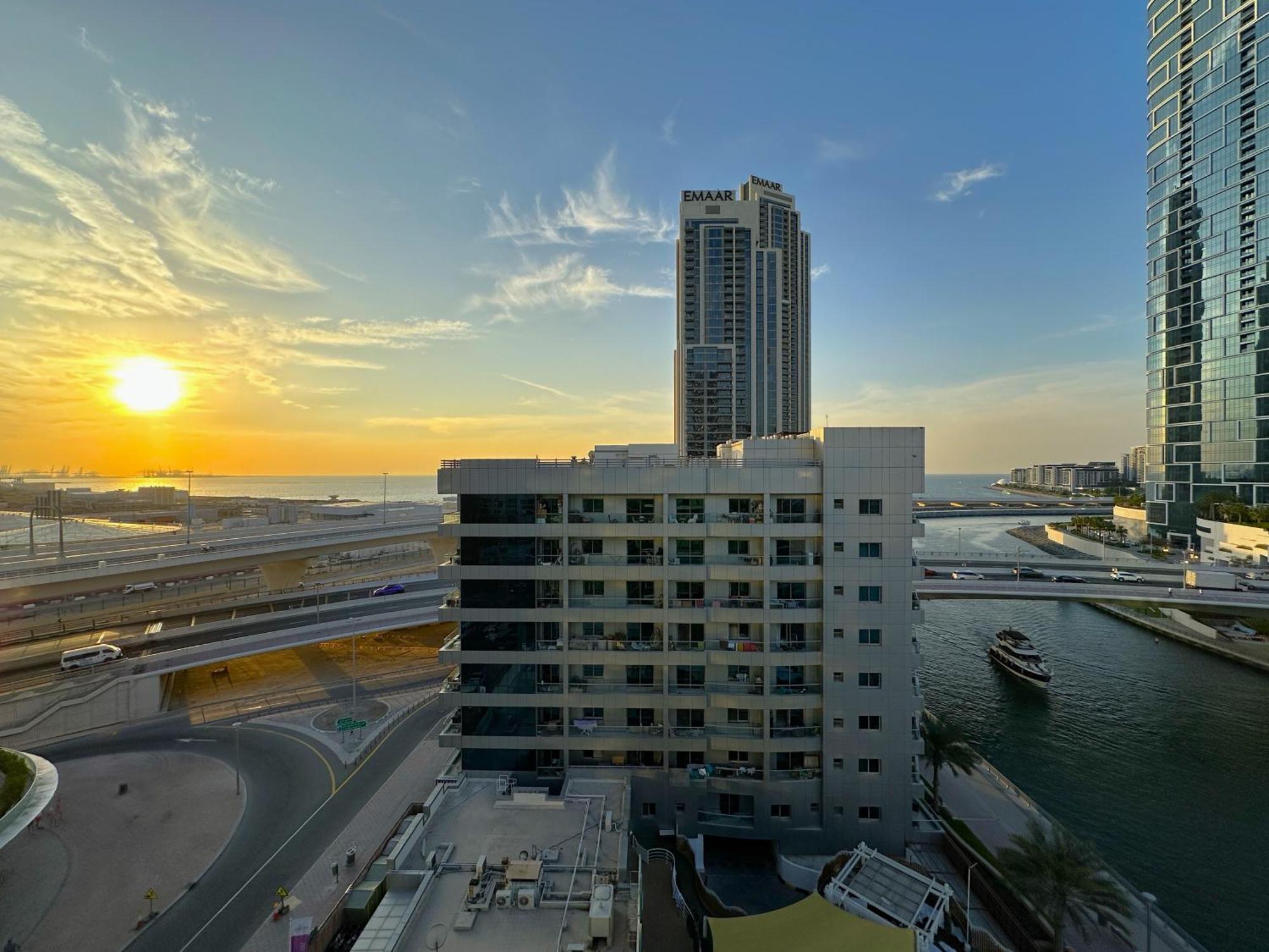 Apartment Luxury Rooftop Pool With Full Marina View 45 Percent Off Dubai