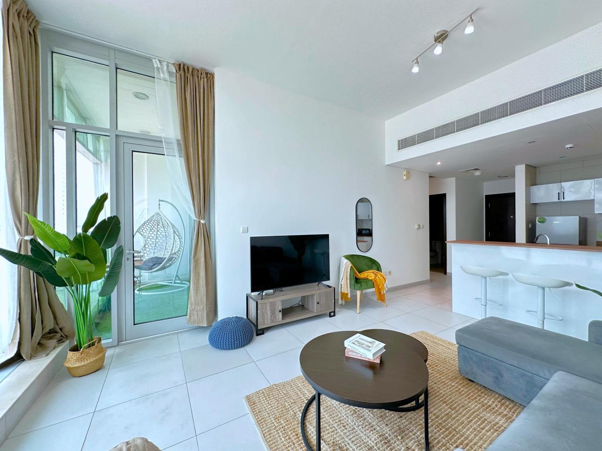Apartment Luxury Rooftop Pool With Full Marina View 45 Percent Off Dubai