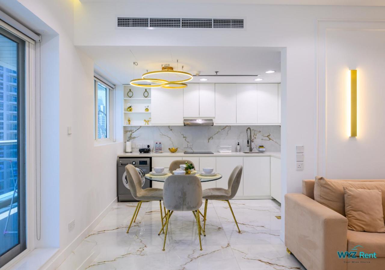Cozy And Spacious 1br In Opal Tower, Marina View Dubaï