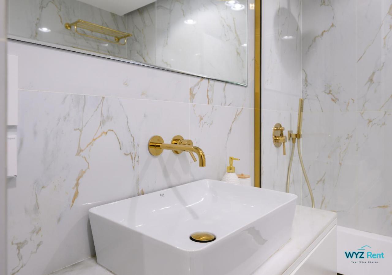 Cozy And Spacious 1br In Opal Tower, Marina View Appartement Dubaï
