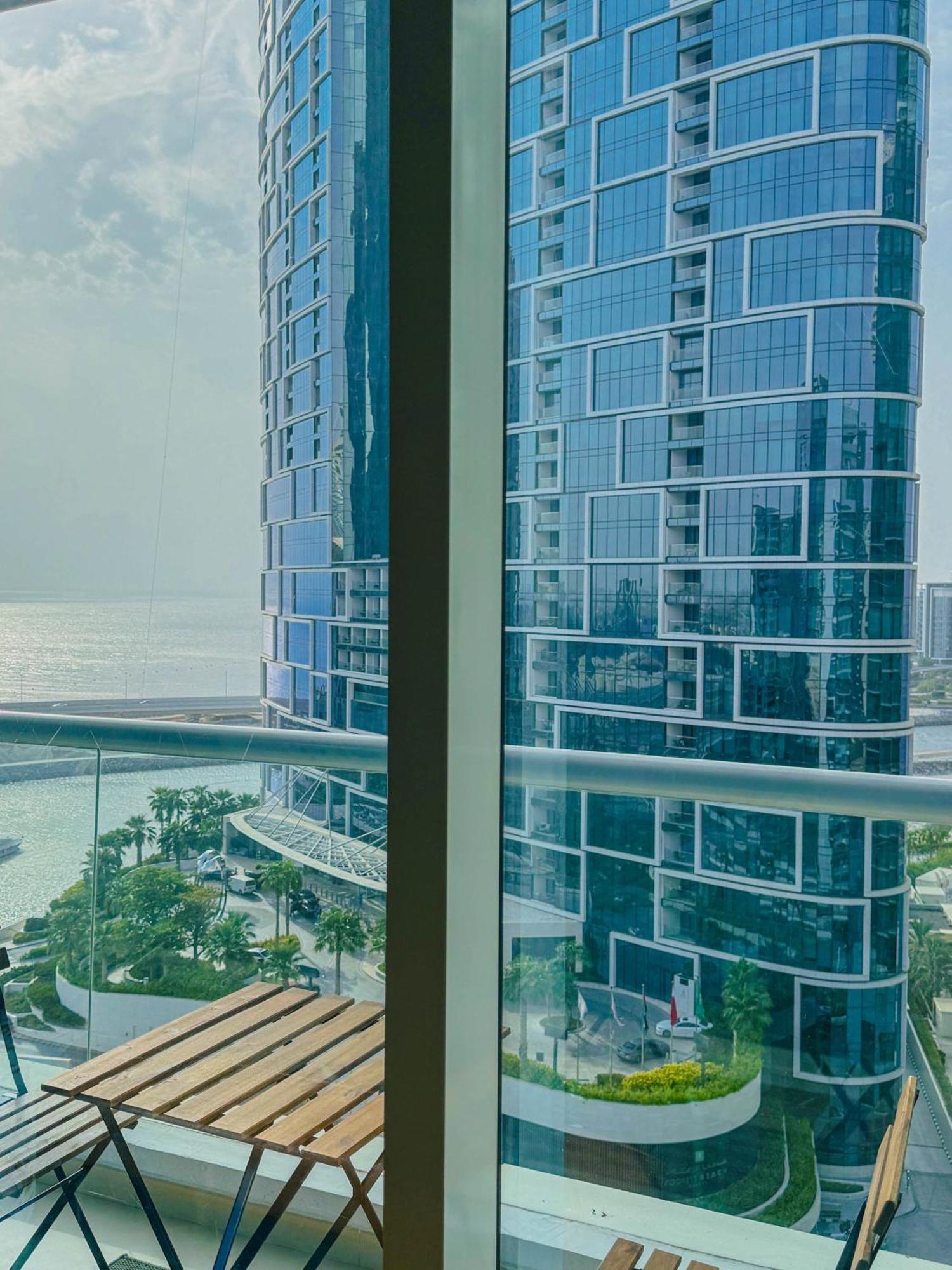 Apartamento Luxury 3bhk Jbr By One Tree Dubái