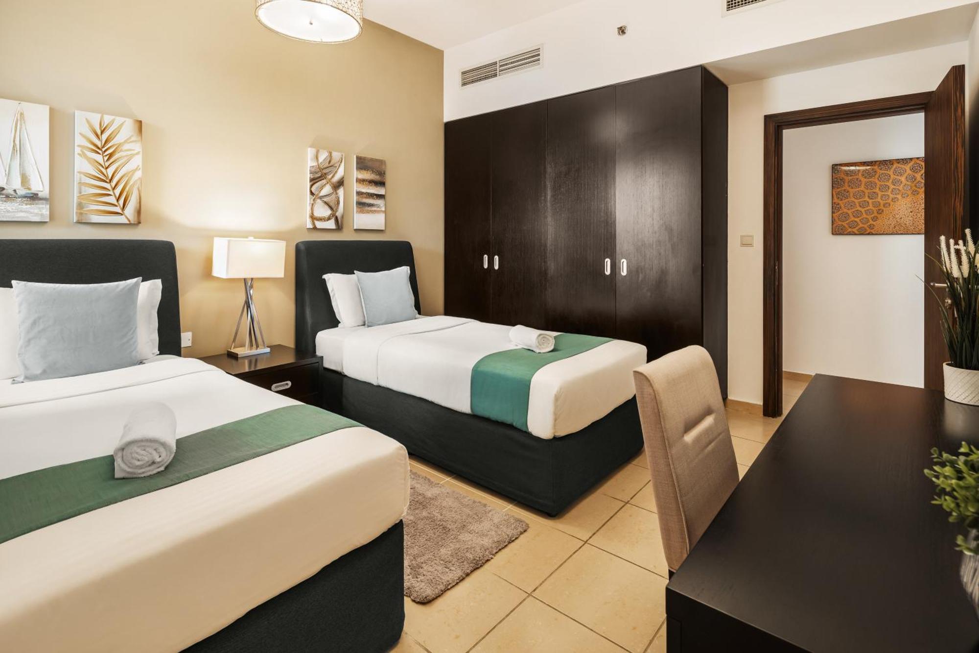 Appartamento Brand New Spacious, Deluxe, 5br Maidroom On Jbr Walk Next To ,tram & Mall By La Buena Vida Homes Dubai