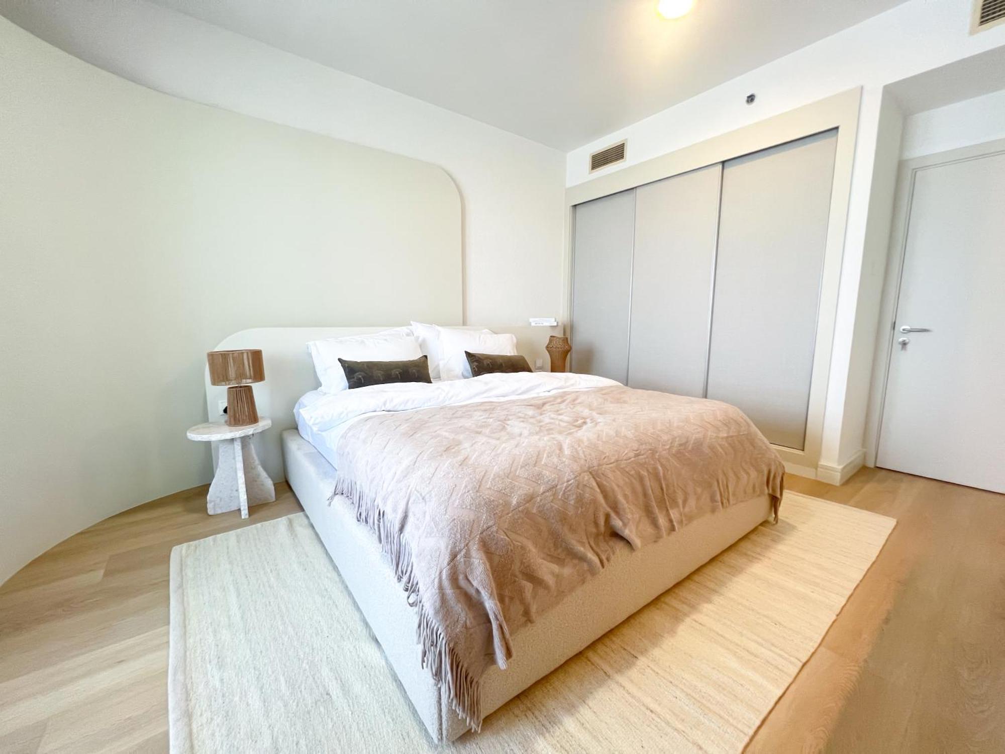 Stunning 2br In Marina With Amazing Views