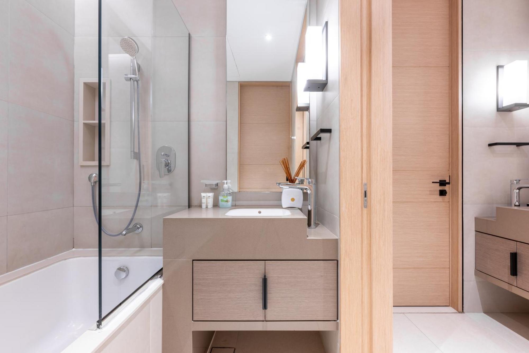 Hotel Jumeirah Gate Tower Jbr 1br