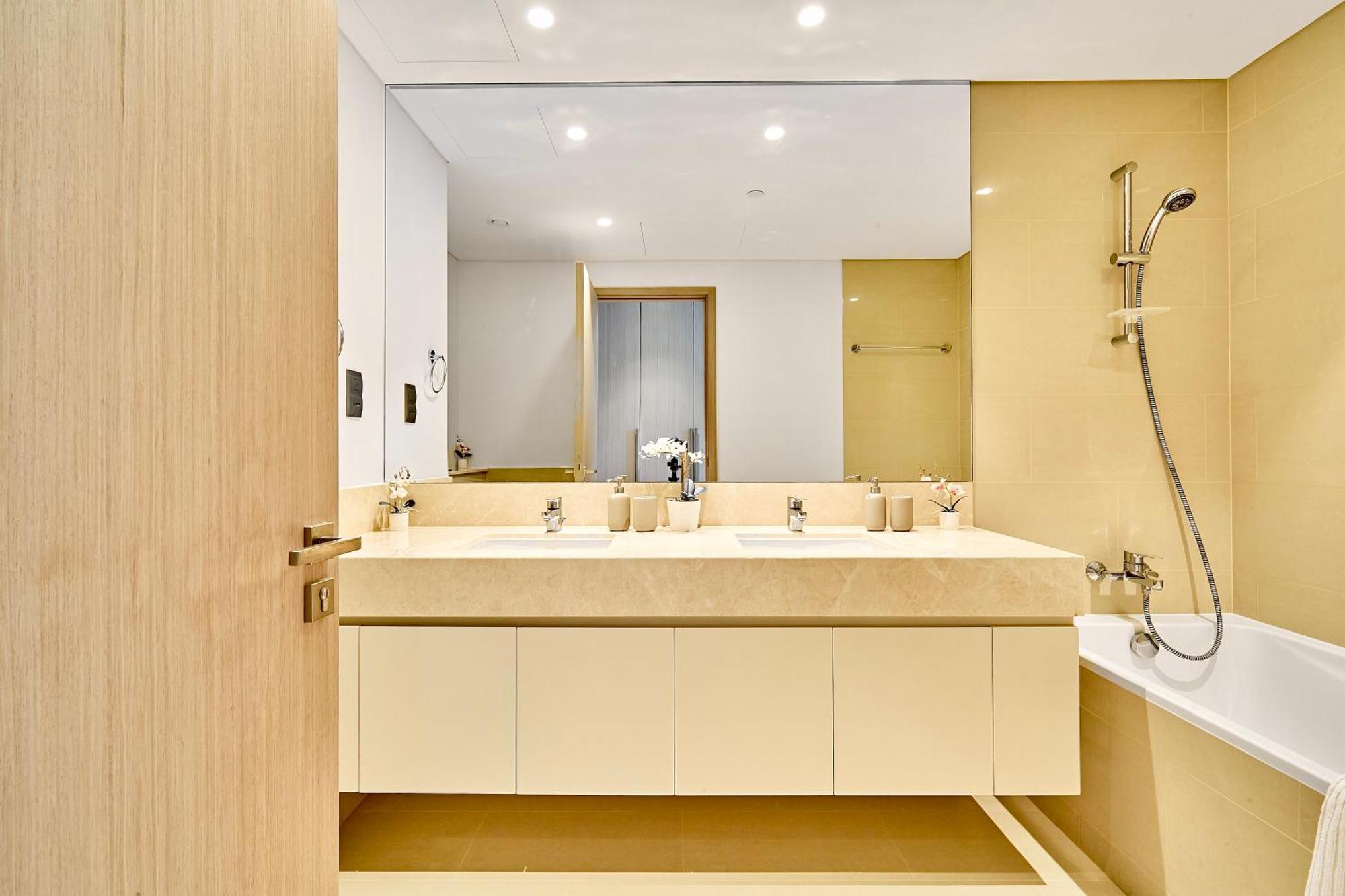 Majestic Act 2bedroom Boulevard View Appartement *