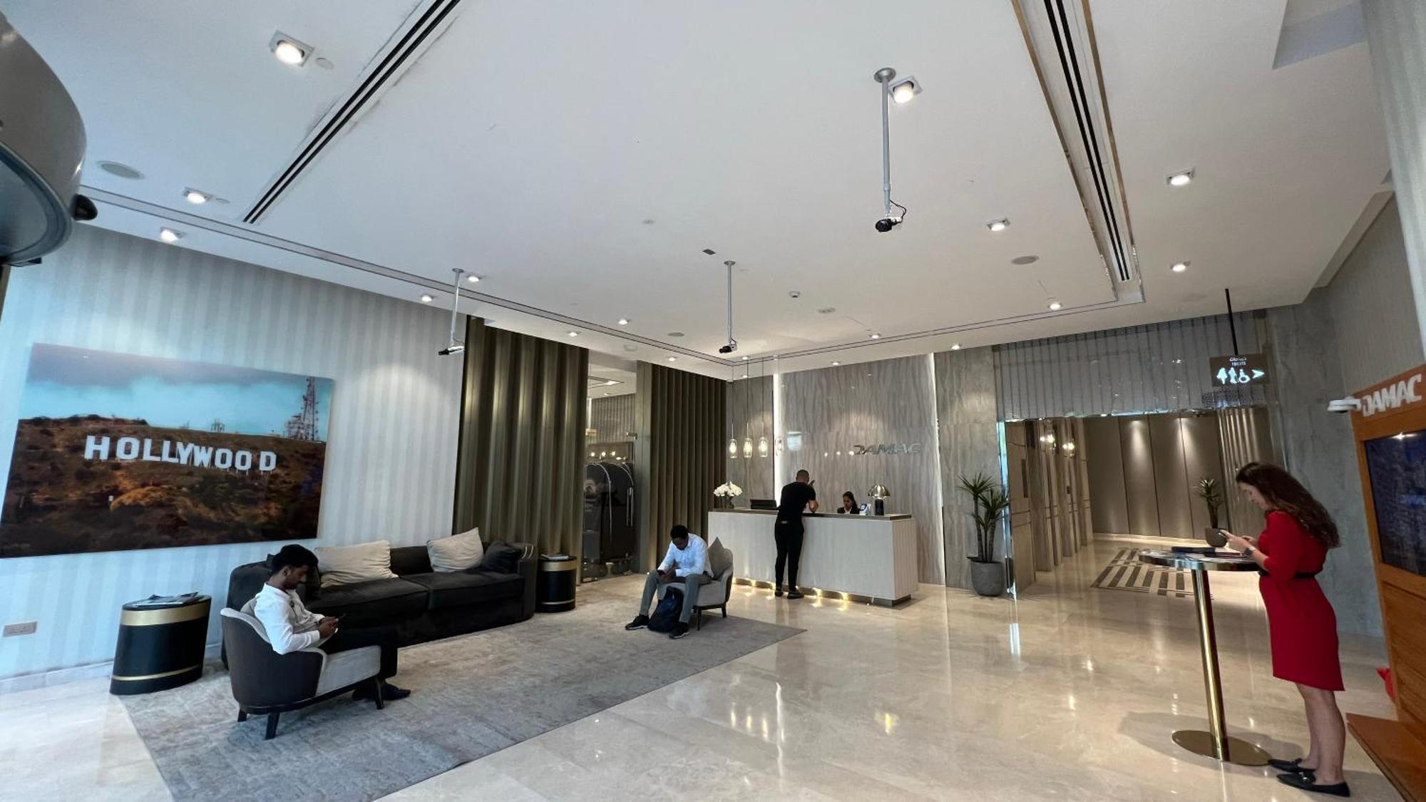 Paramount Midtown I Sky High Luxury 2br With Burj Khalifa View & Highest Infinity Pool I Down Town Apartamento Dubai