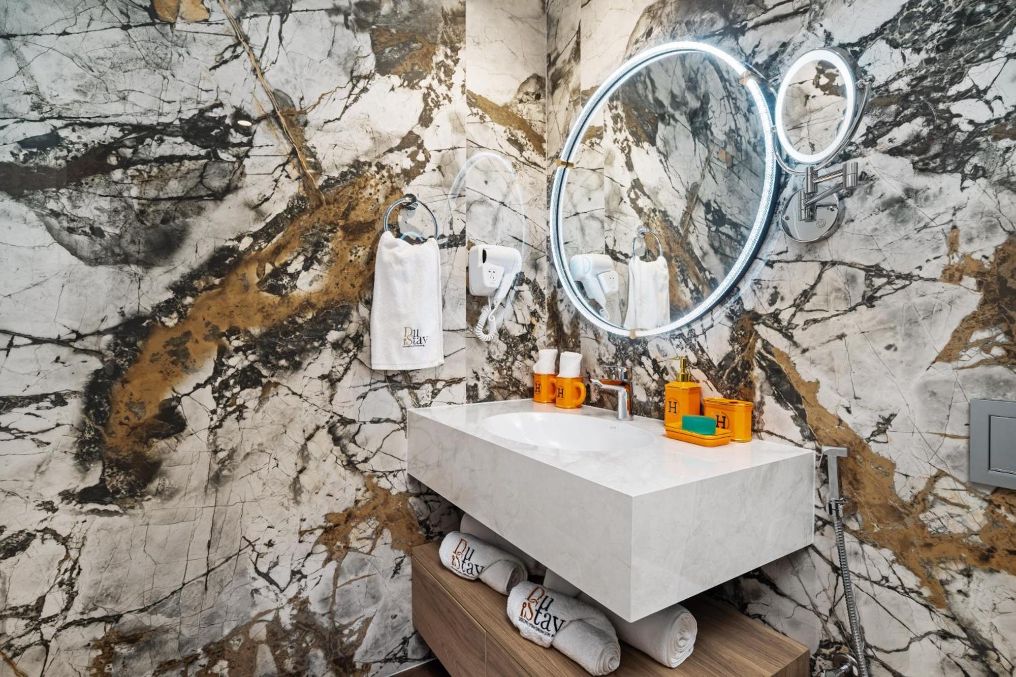 Luxury Getaway At Creek Harbour - By Dustay Appartement Dubaï