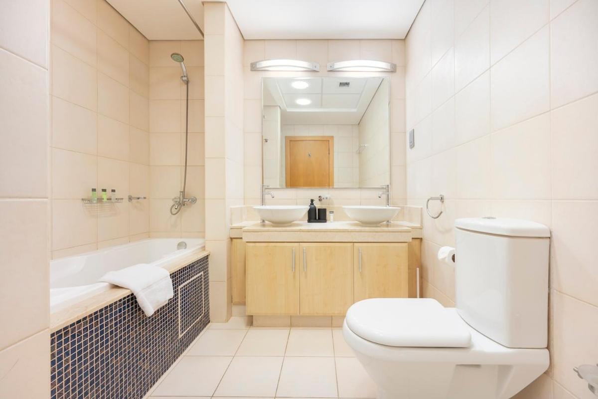 3-bed Sleeps 7 In Palm Jumeirah Lejlighed *