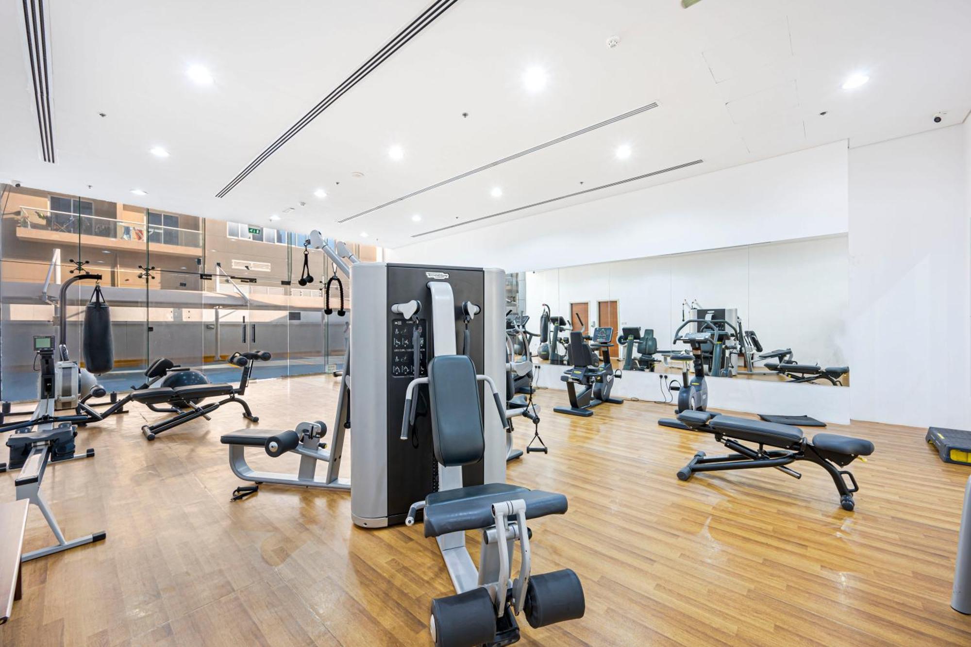 Apartment Elegant Near Silicon Mall Dubai