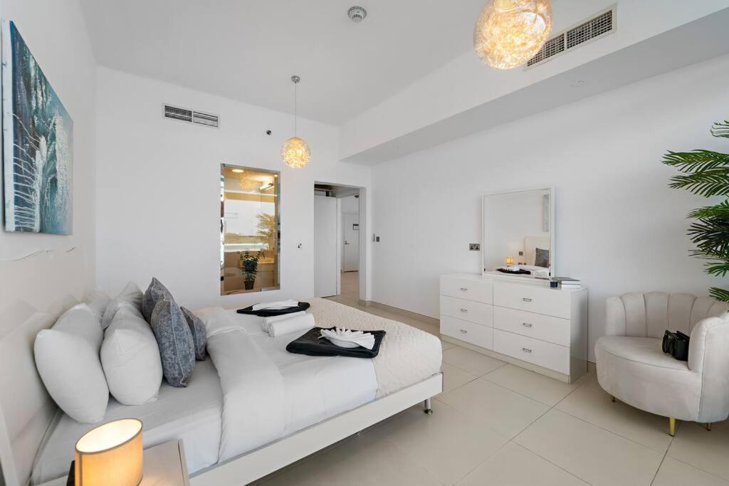 Luxury Sea View On The Palm With Access To * Dubai
