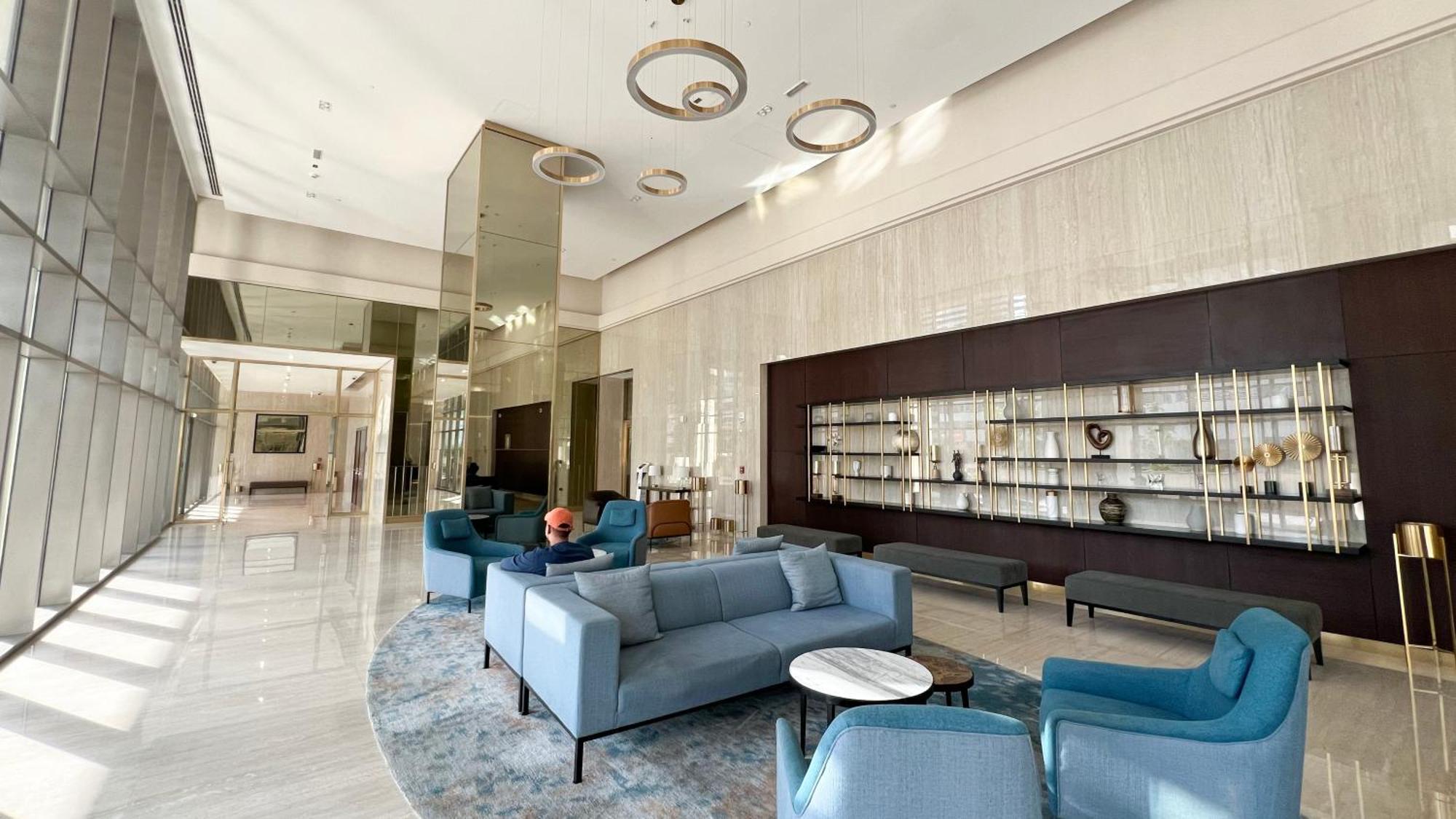 Magnificent 4 Bedroom Apartment, Bellevue Tower Apartamento *